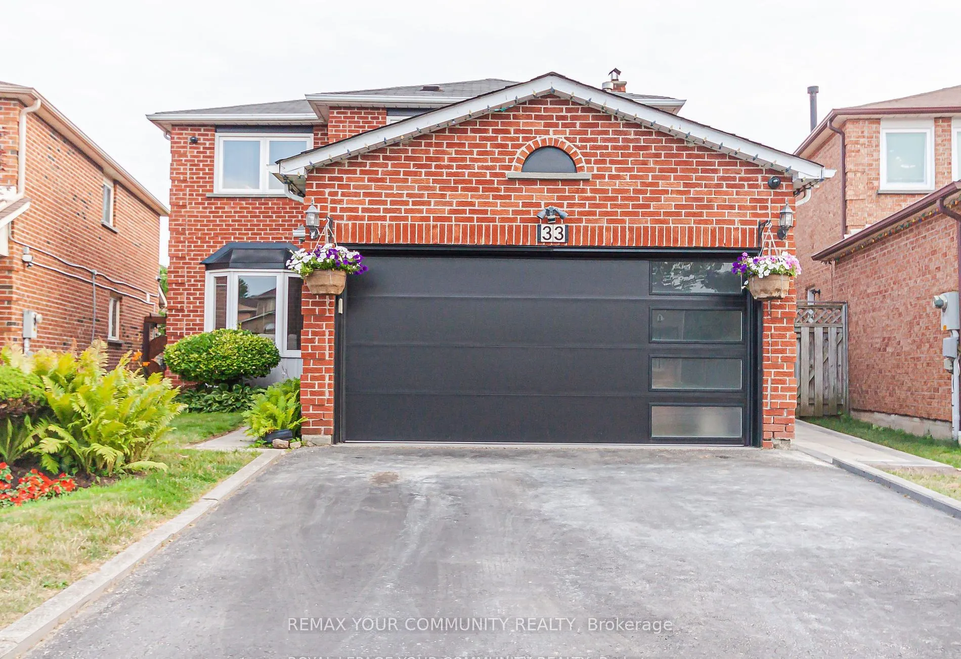Detached Home For Lease | E13158520