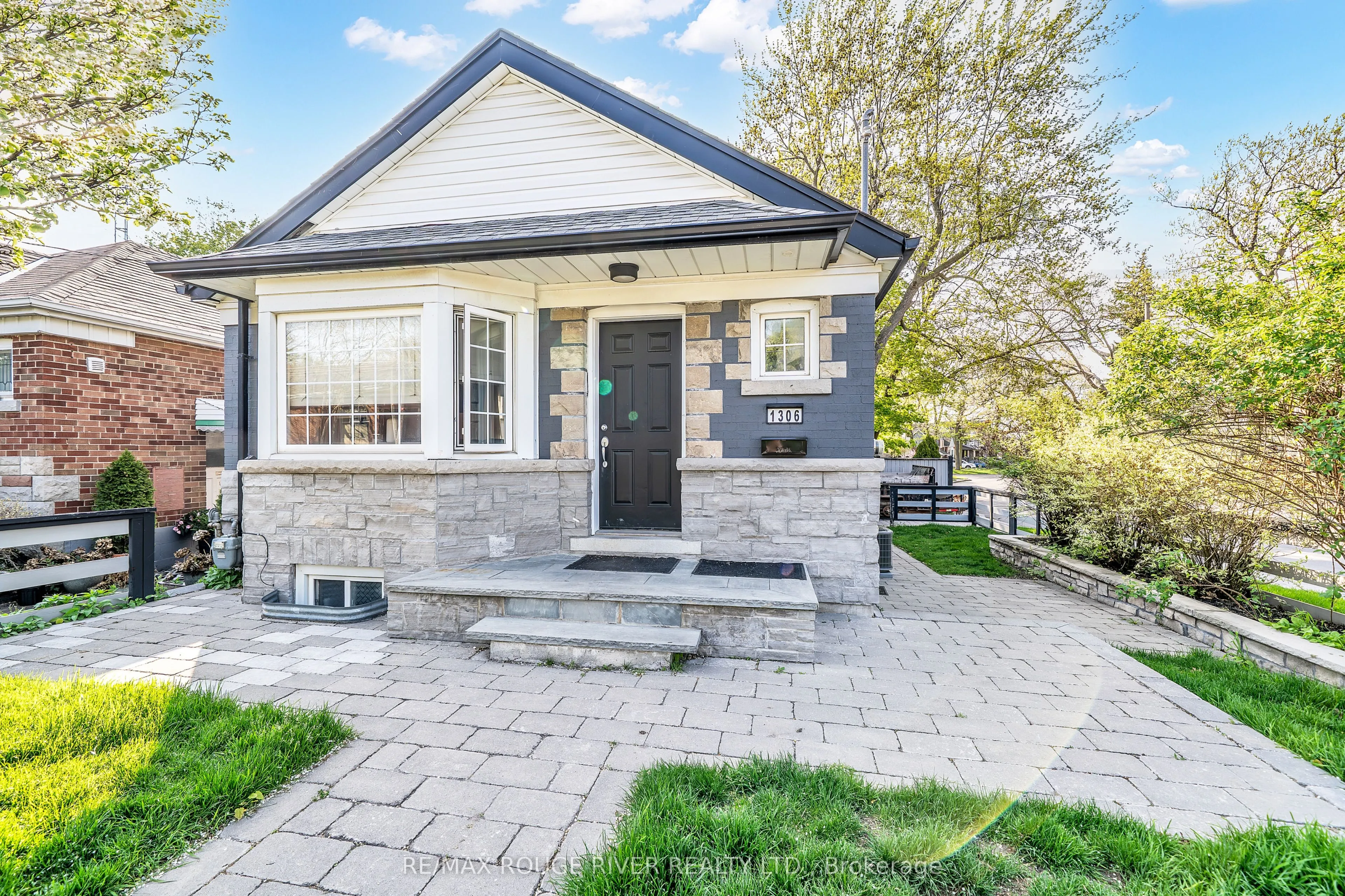 Detached Home For Sale | E13158866