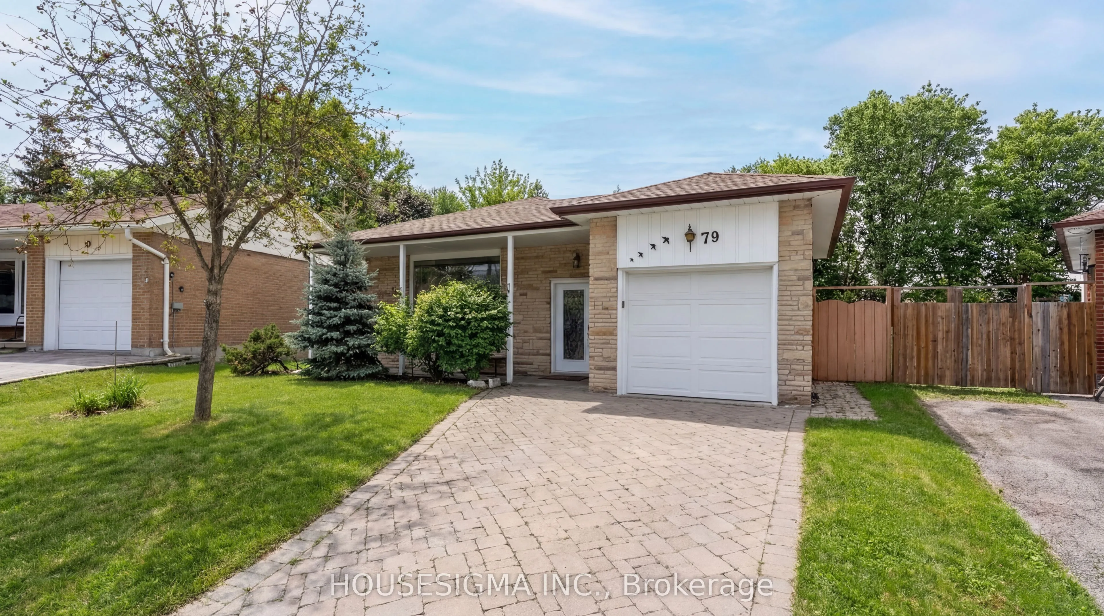 Detached Home For Lease | E13163602