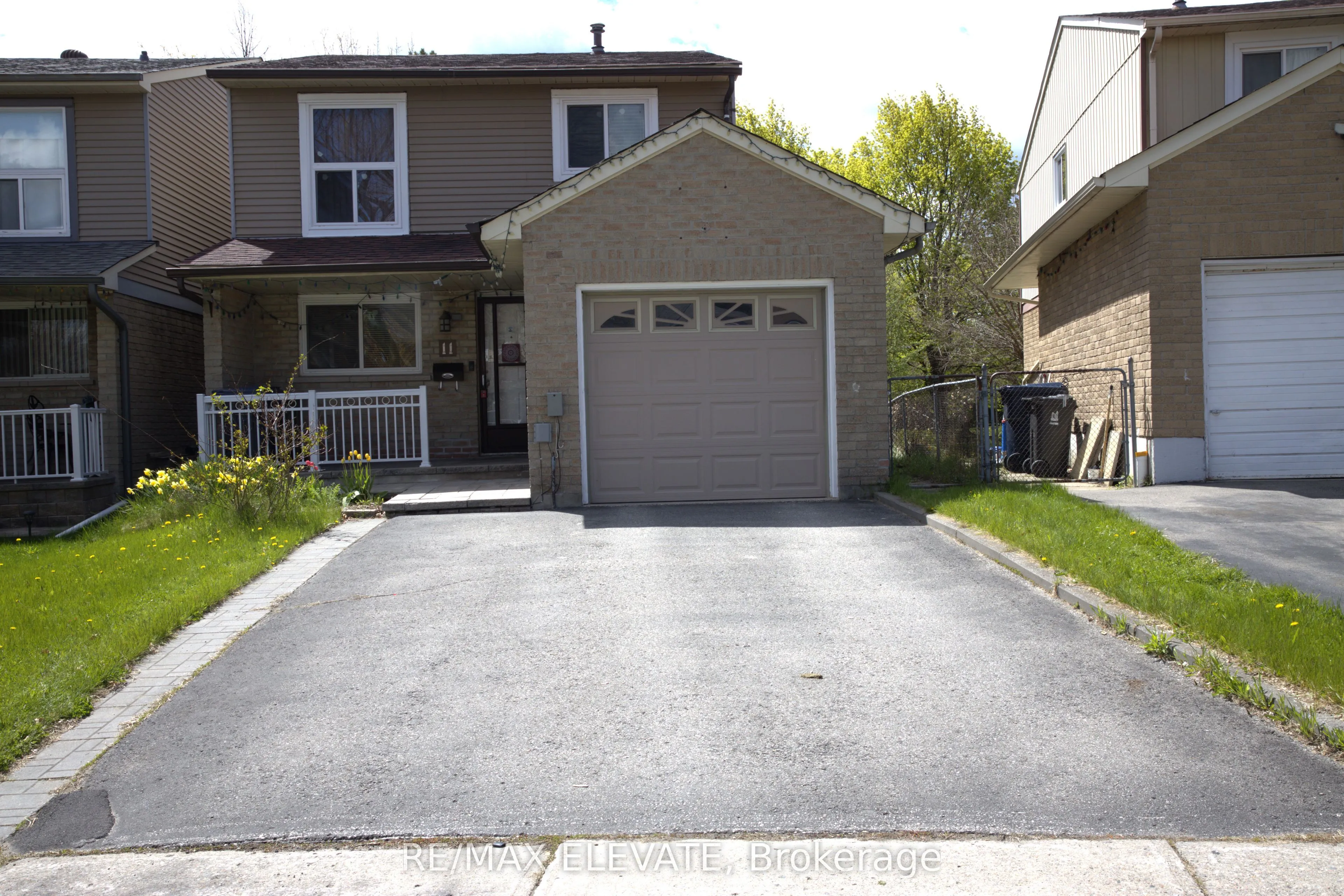 Property For Lease | E13166298