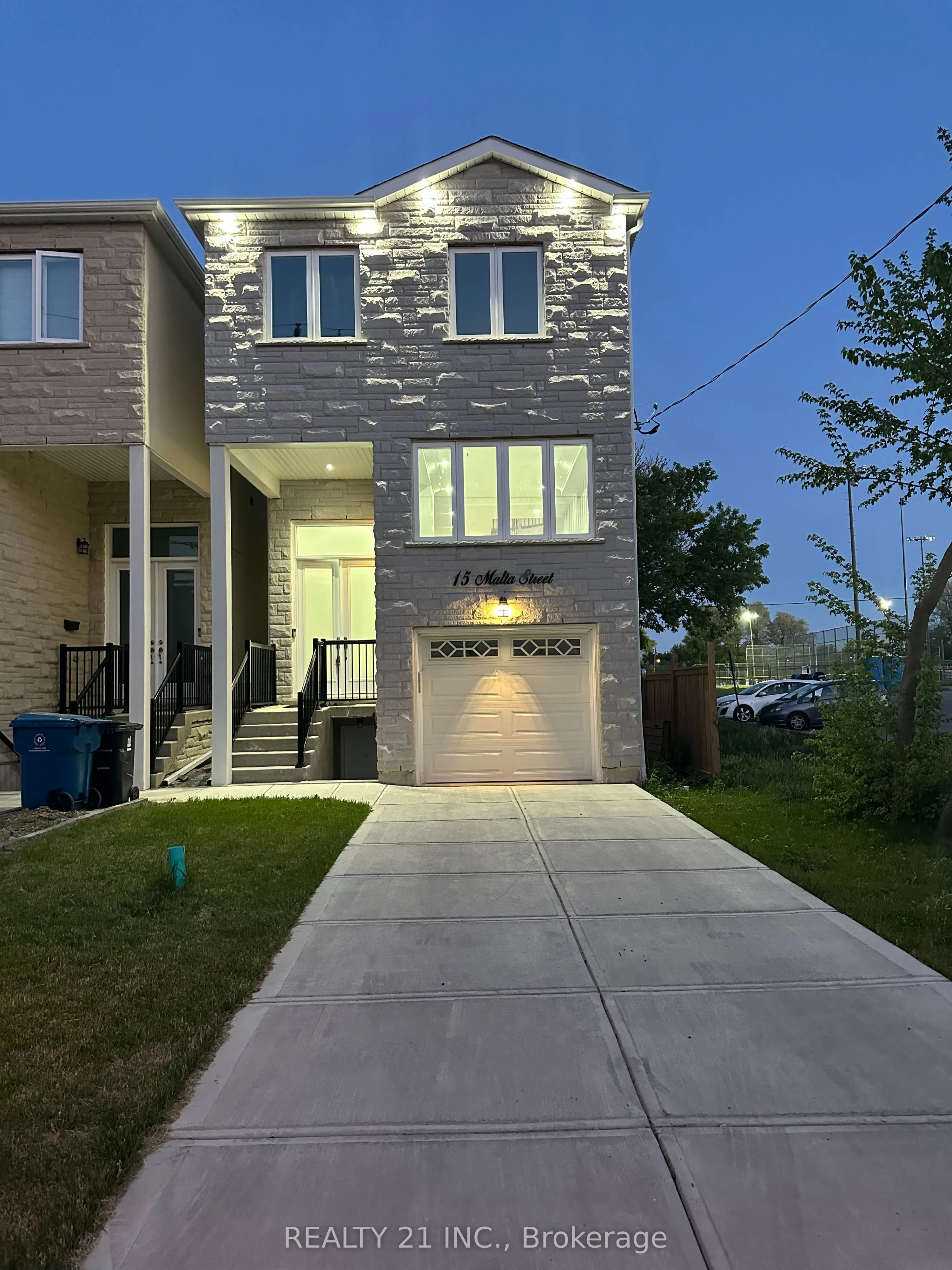 Detached Home For Sale | E13166696