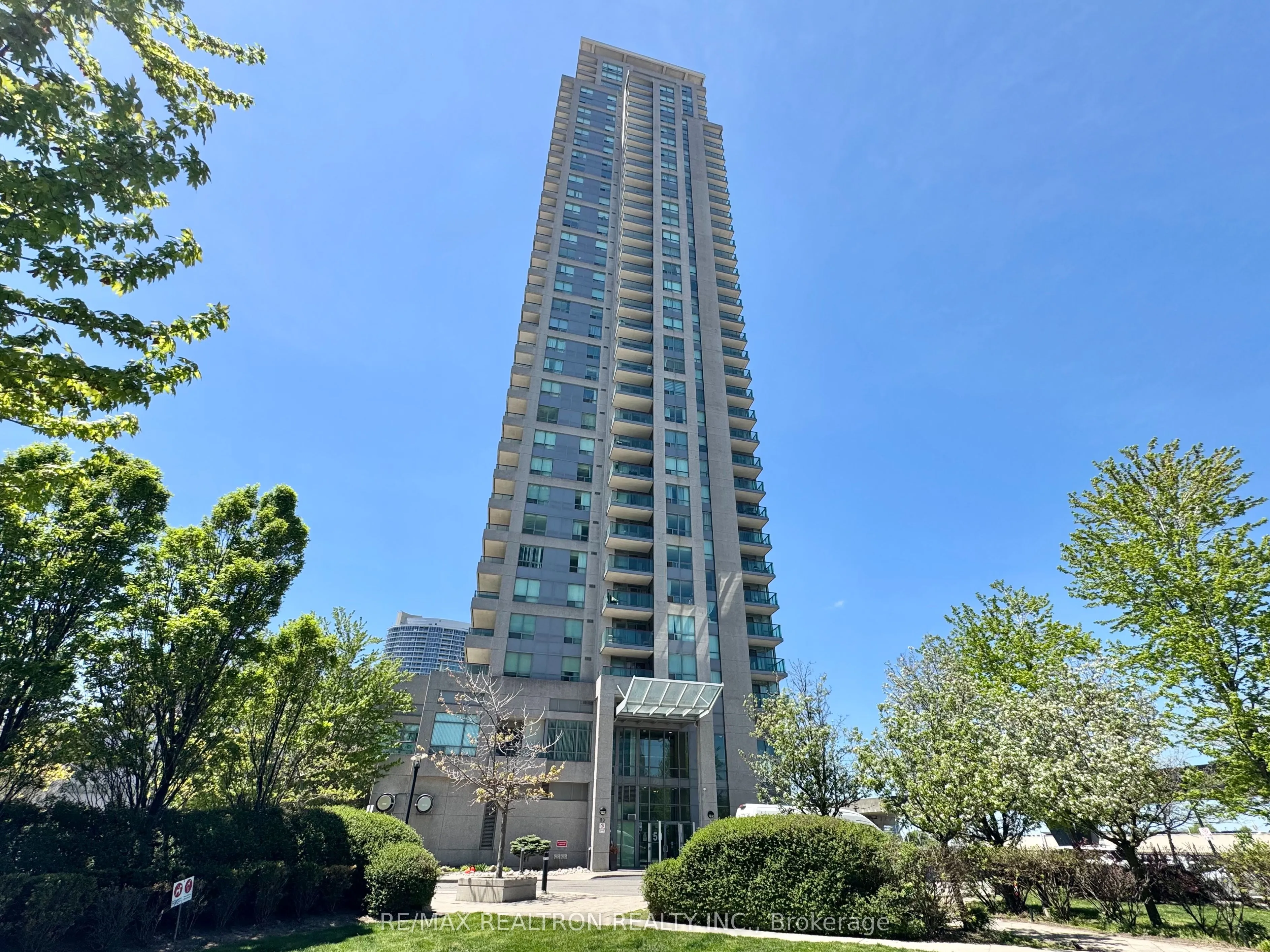 Property For Lease | E13168462