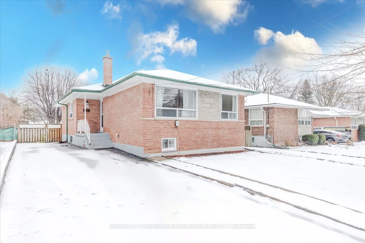 Detached Home For Lease | E13169636