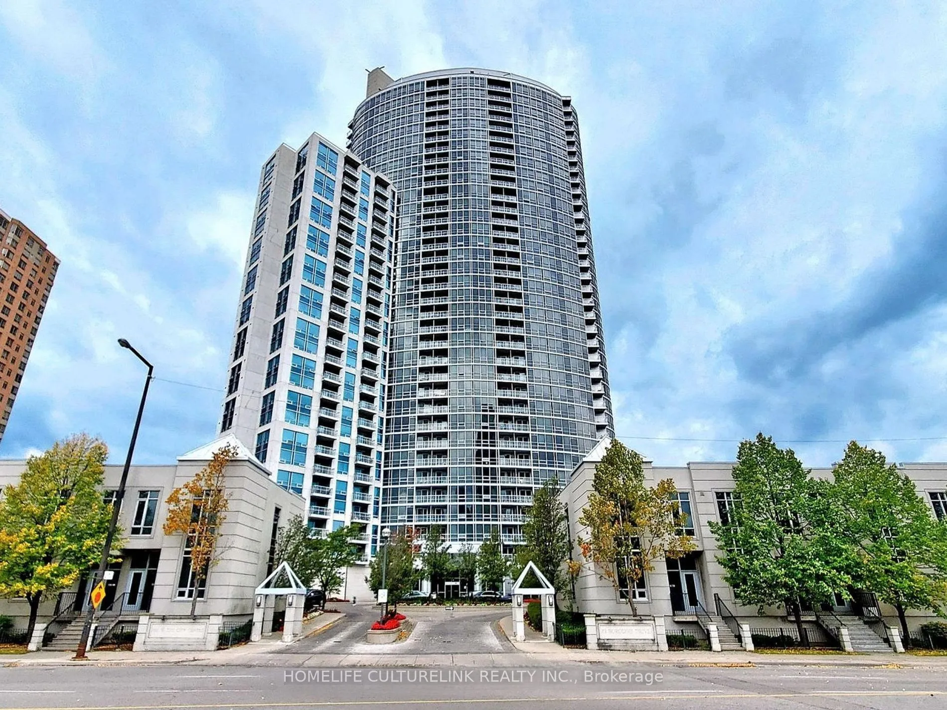 Property For Lease | E13169816