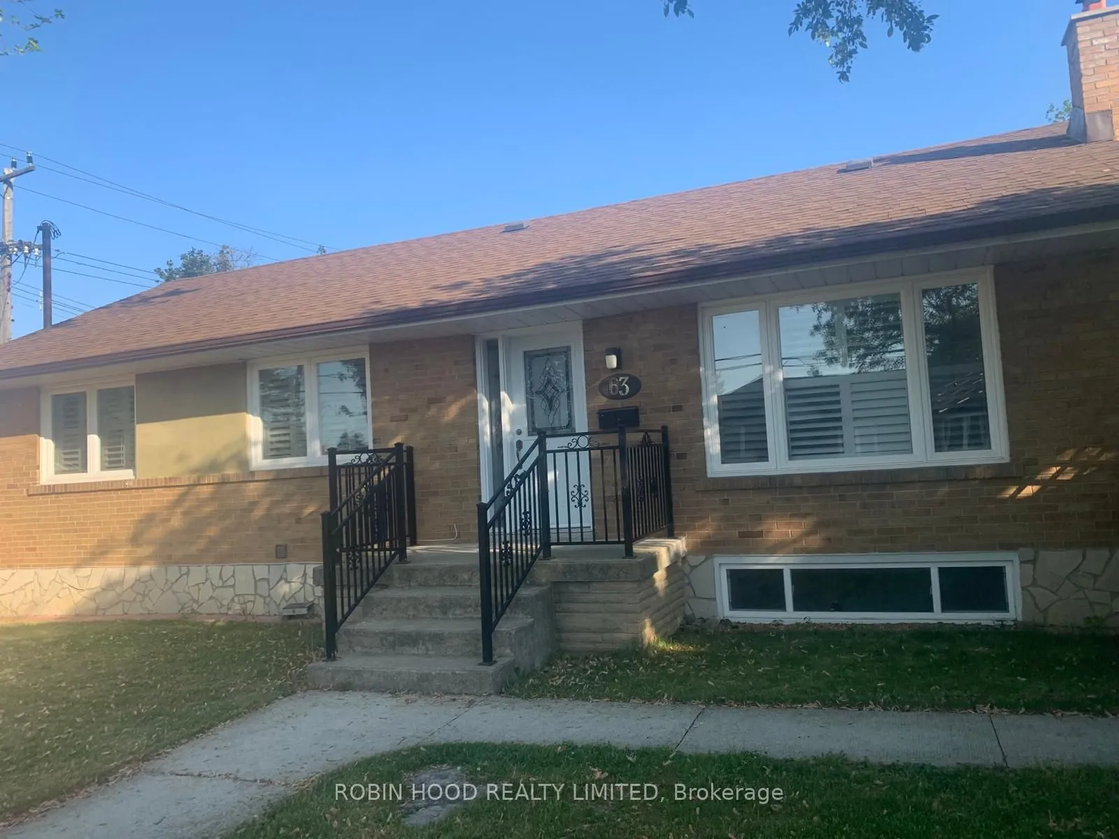 Detached Home For Lease | E13174584