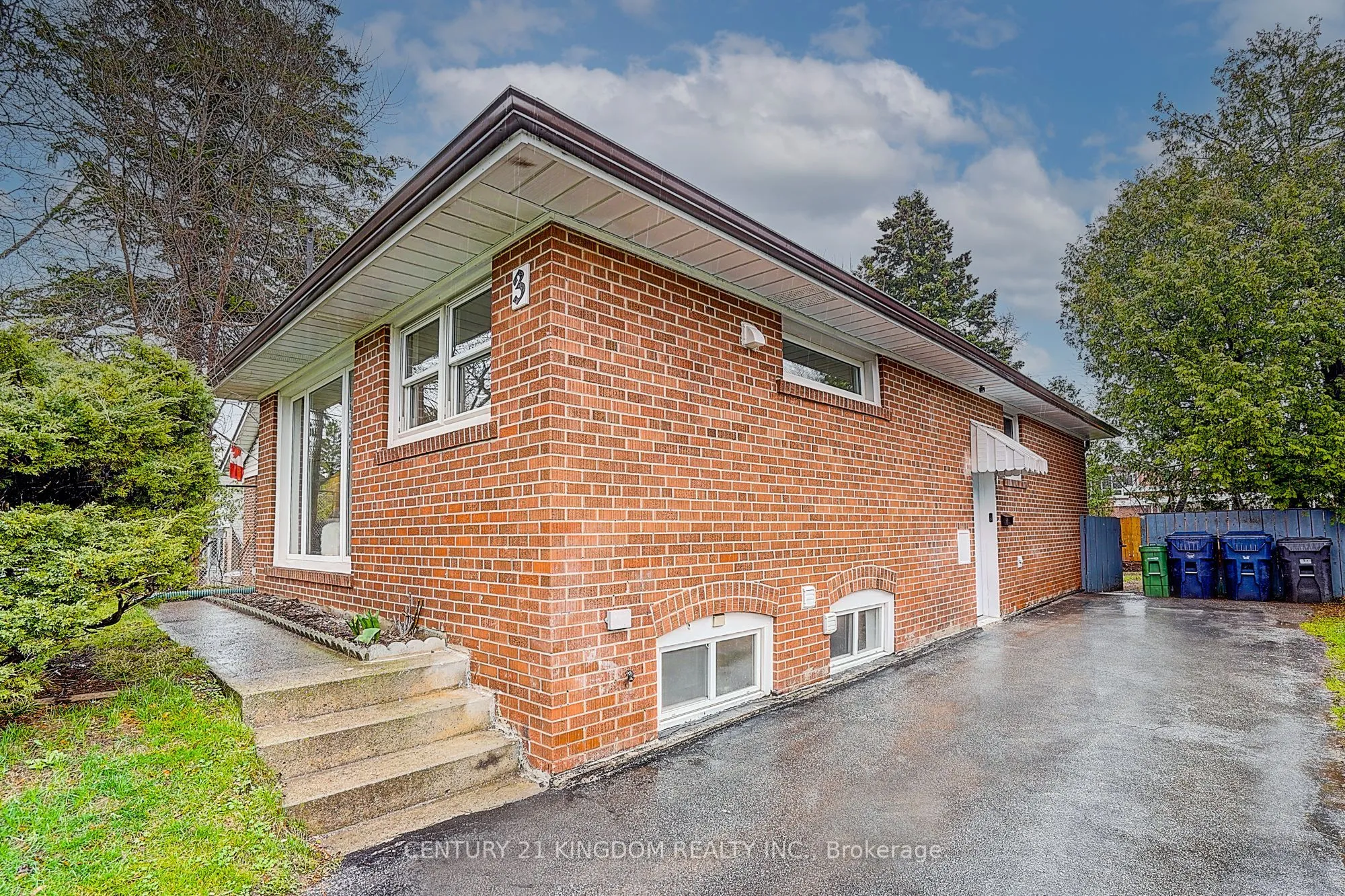 Detached Home For Sale | E13174668
