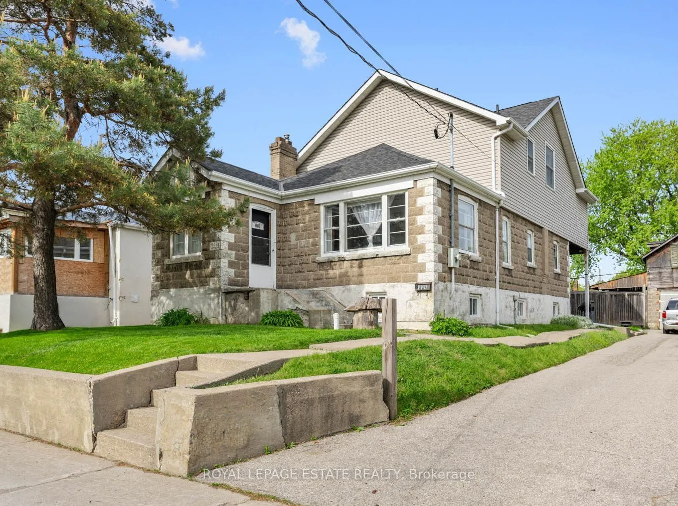 Detached Home For Sale | E13175990