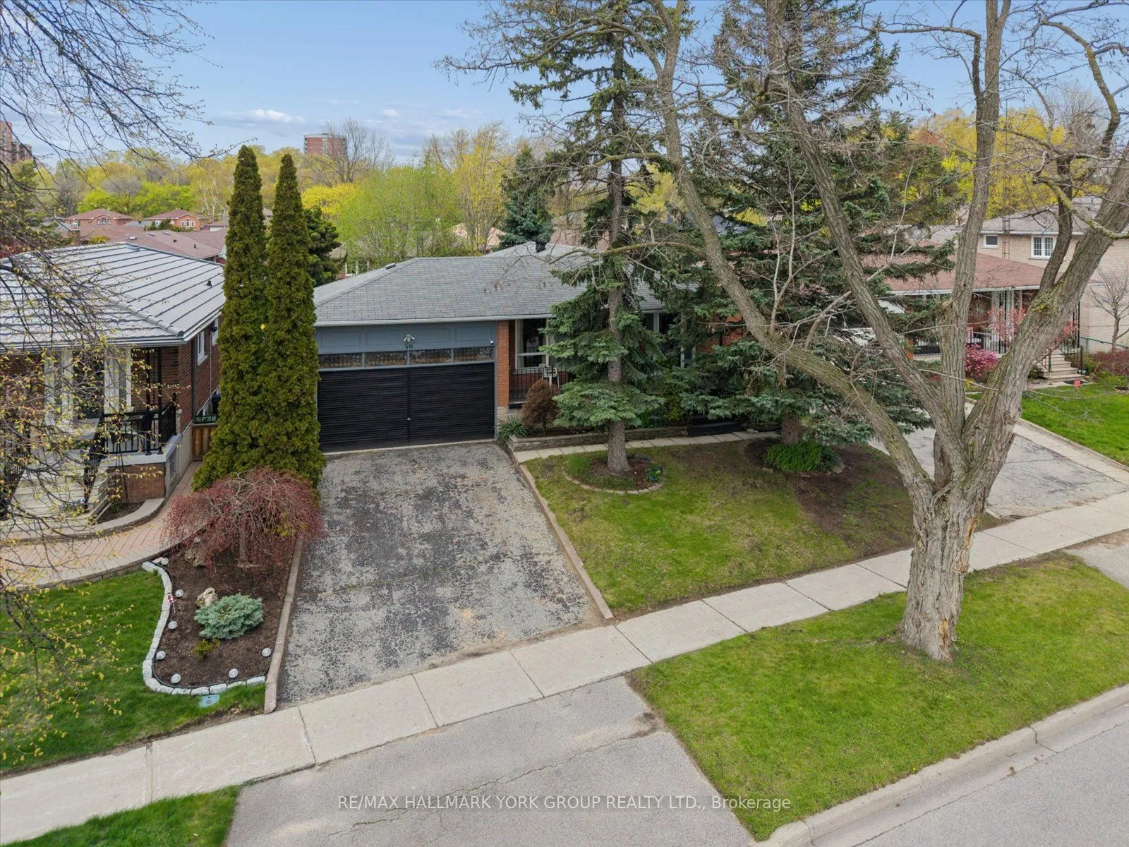 Detached Home For Sale | E13177338