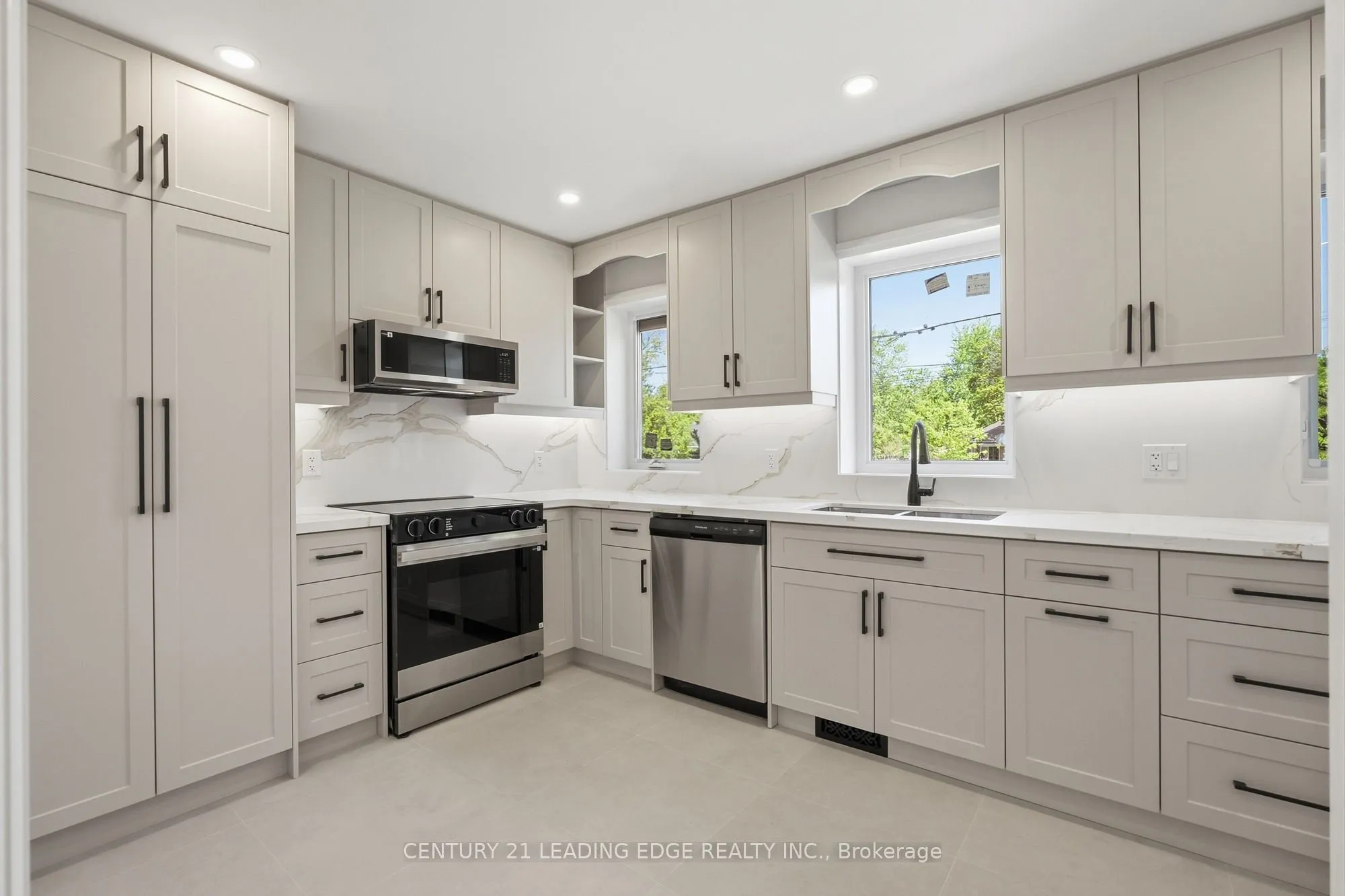 Detached Home For Lease | E13194510