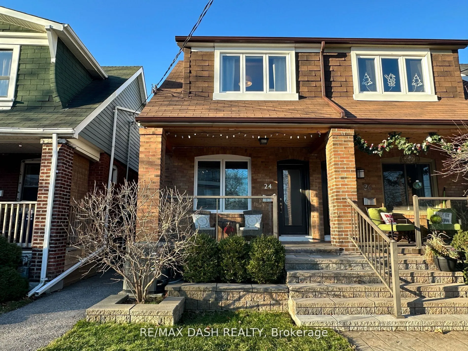 Semi-Detached Home For Lease | E13199726