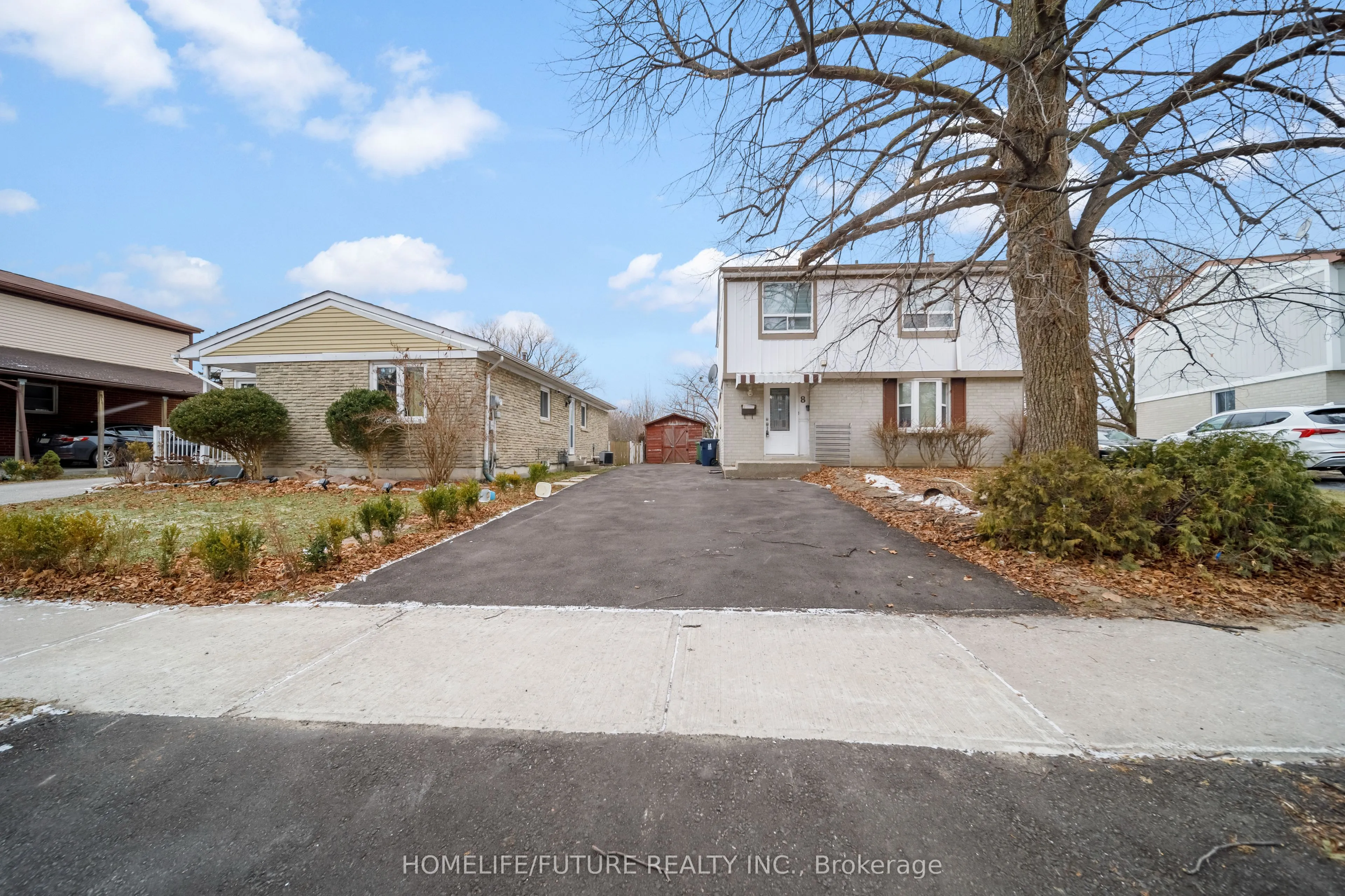 Detached Home For Lease | E13200692
