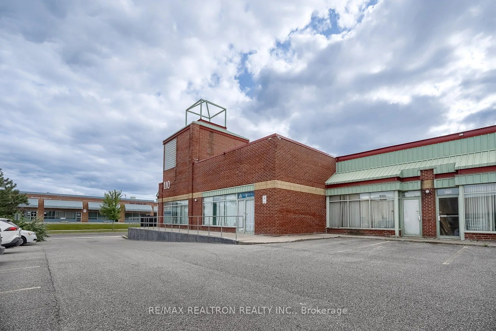 Industrial Property For Sale | E13204056