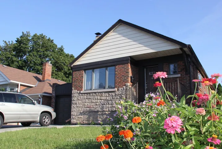 623 O’ Connor Dr Drive, Toronto E03, ON M4C 3A5
