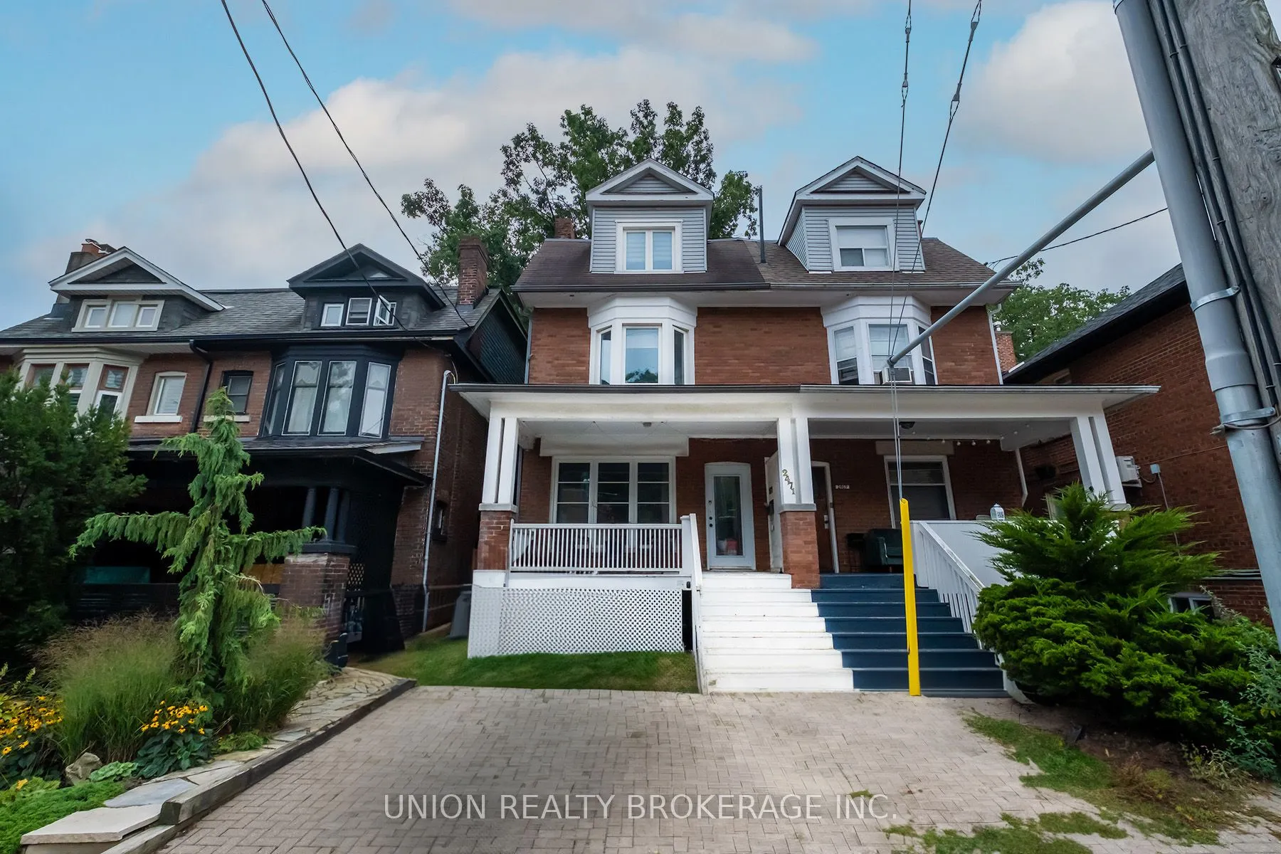 Duplex For Lease | E13213108