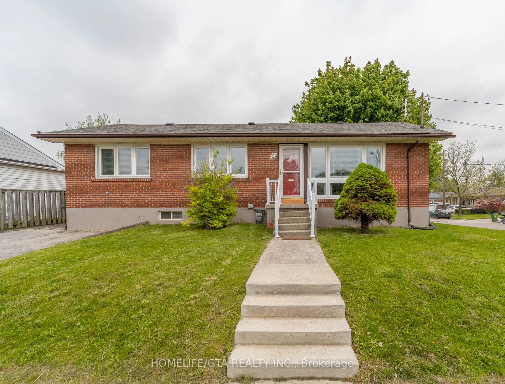 Detached Home For Lease | E13220940