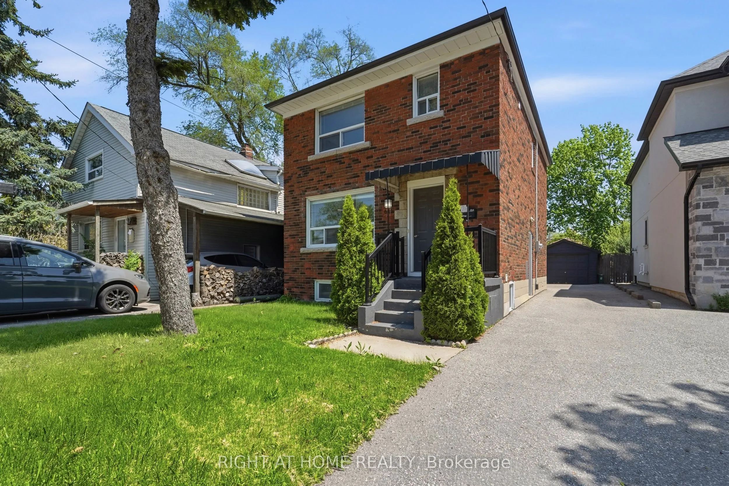 Detached Home For Sale | E13221378