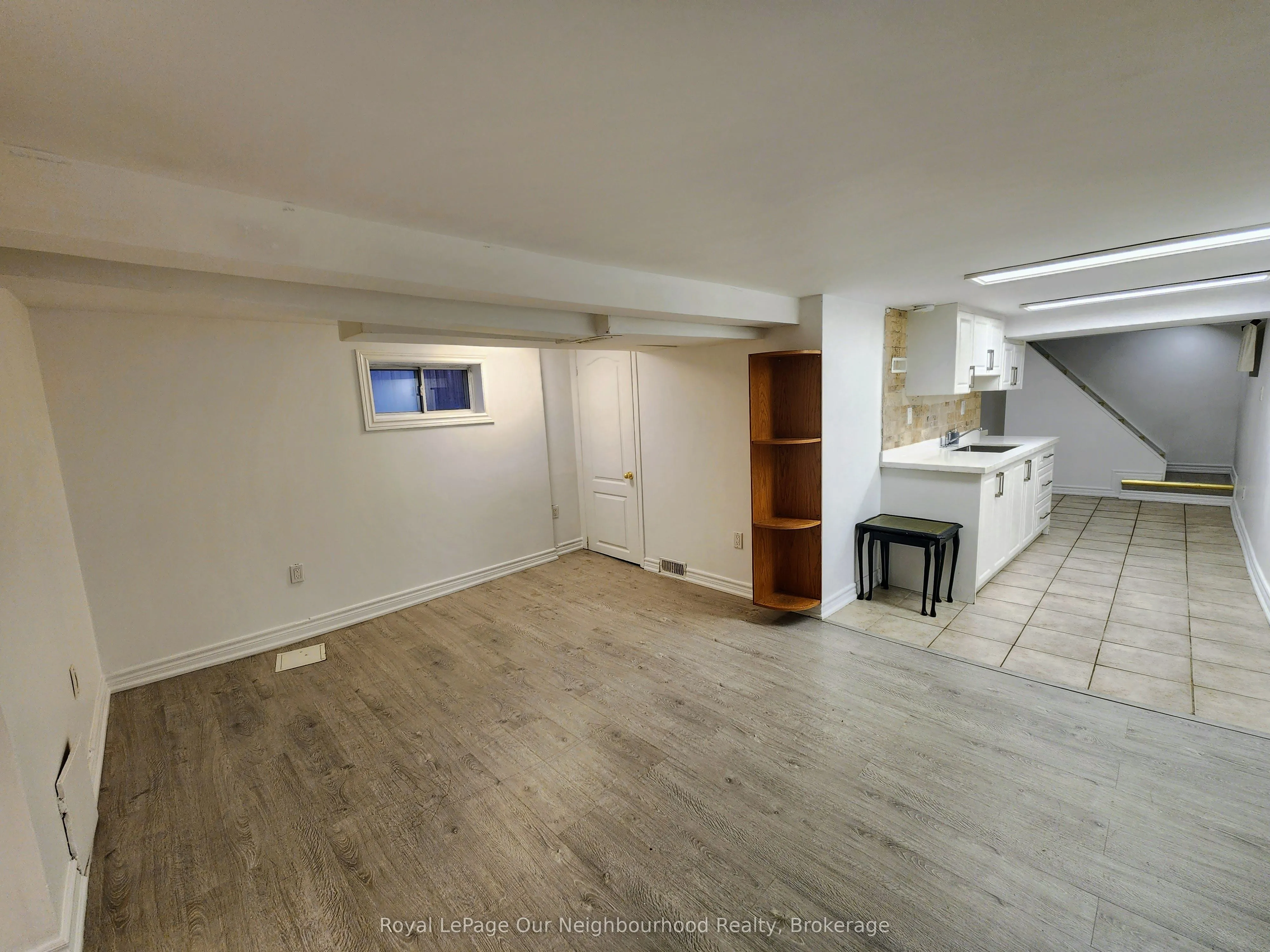 Detached Home For Lease | E13222494