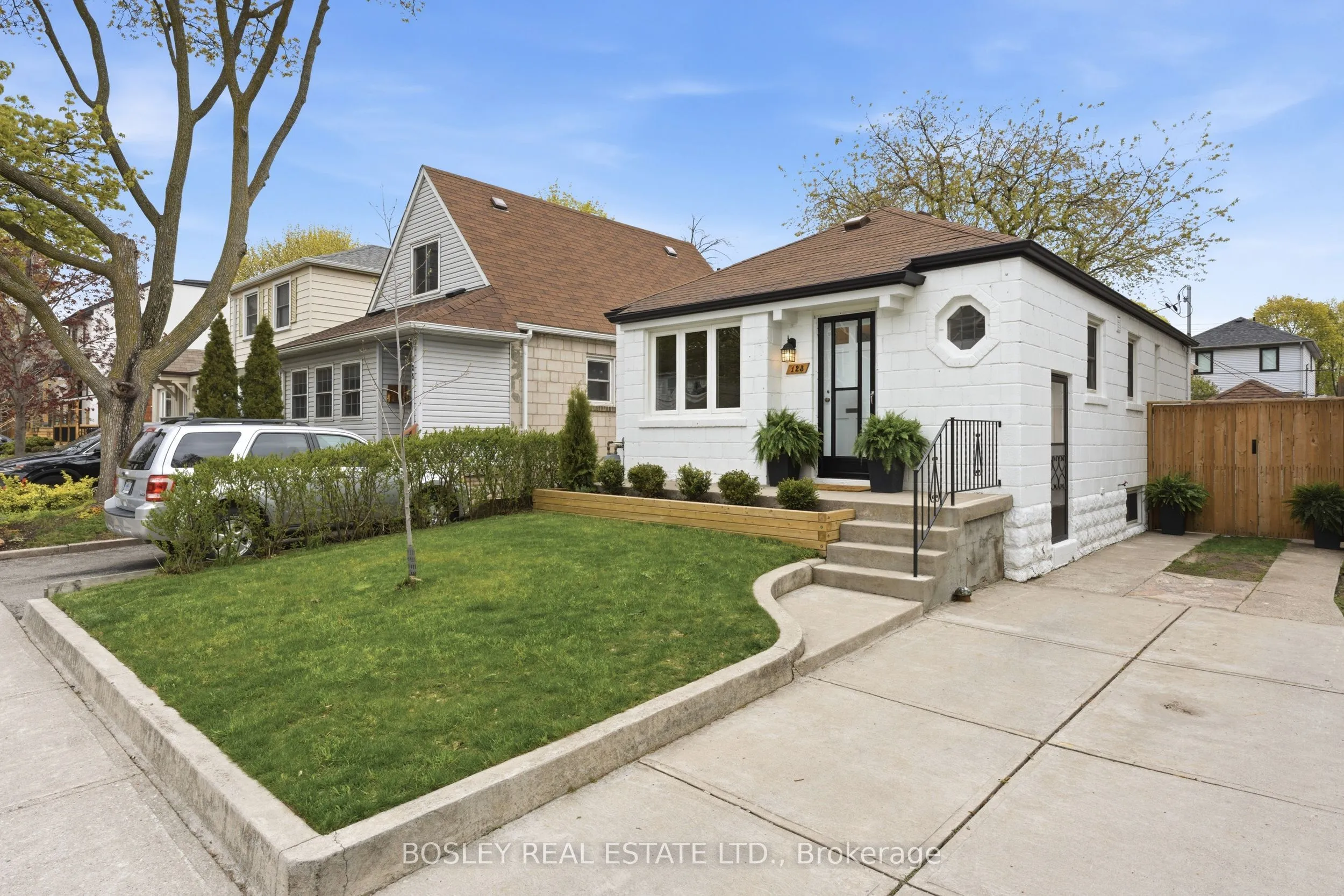 Detached Home For Sale | E13222756