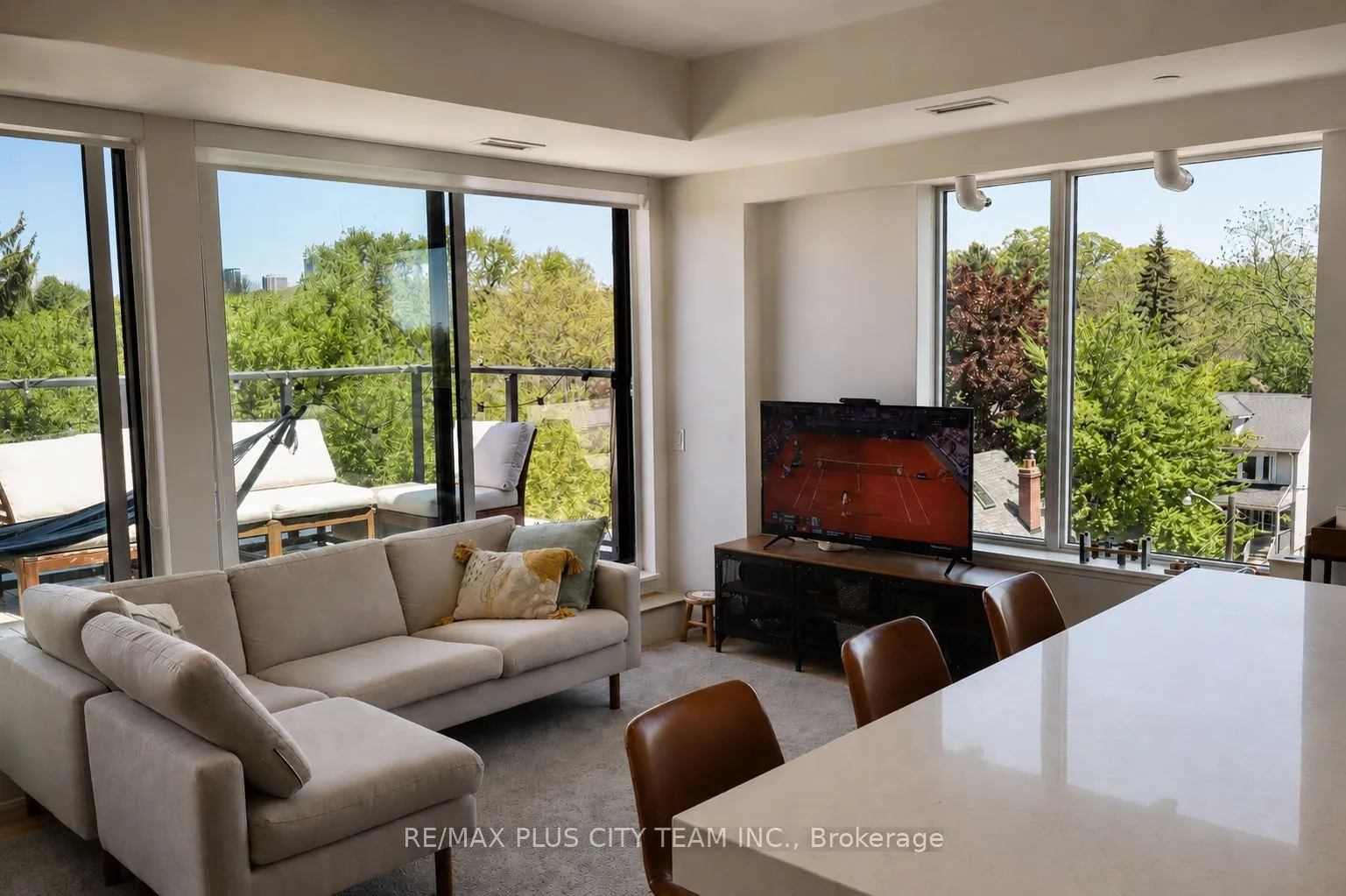 Property For Lease | E13223662