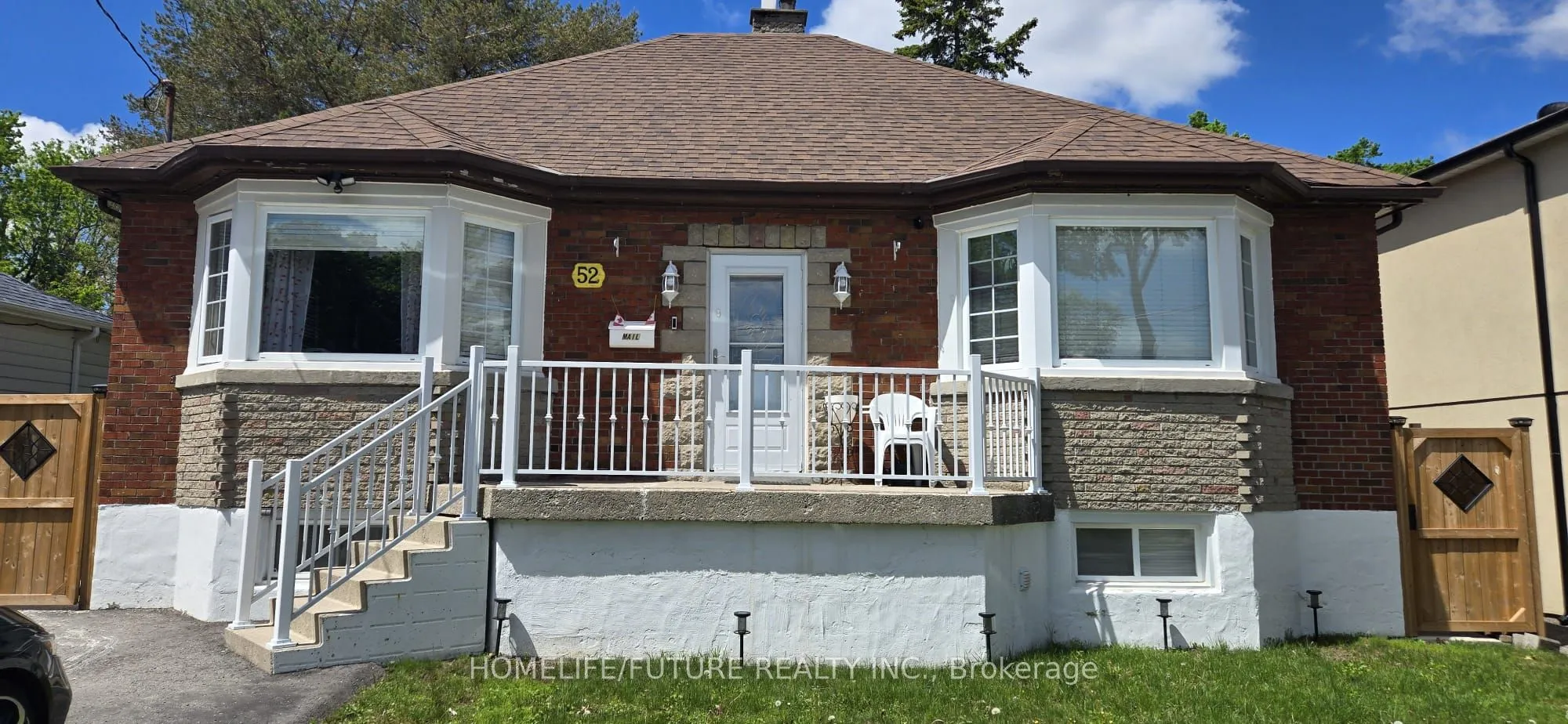 Detached Home For Lease | E13230718