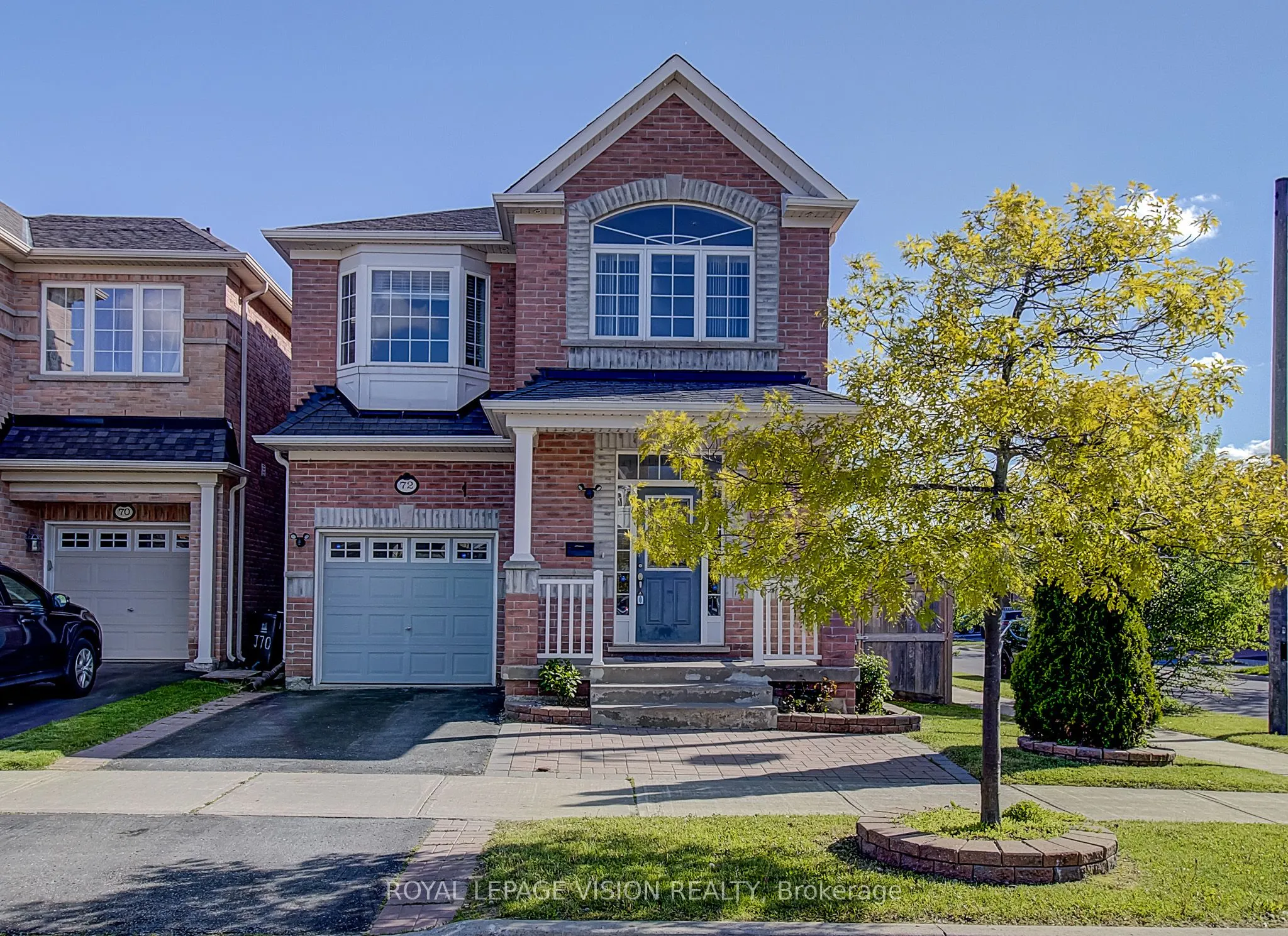 Detached Home For Lease | E13231208