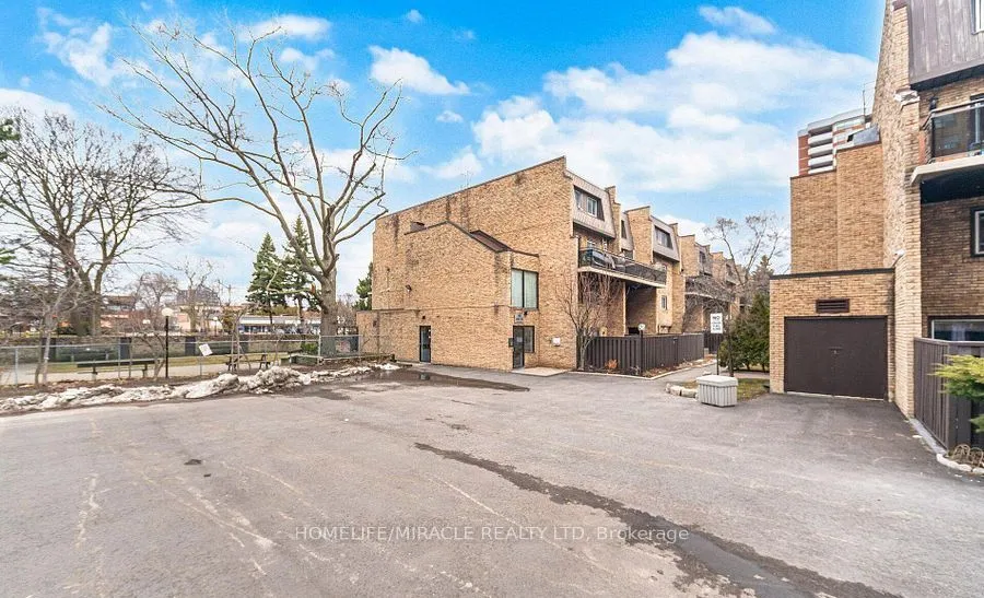 Property For Lease | E13231538