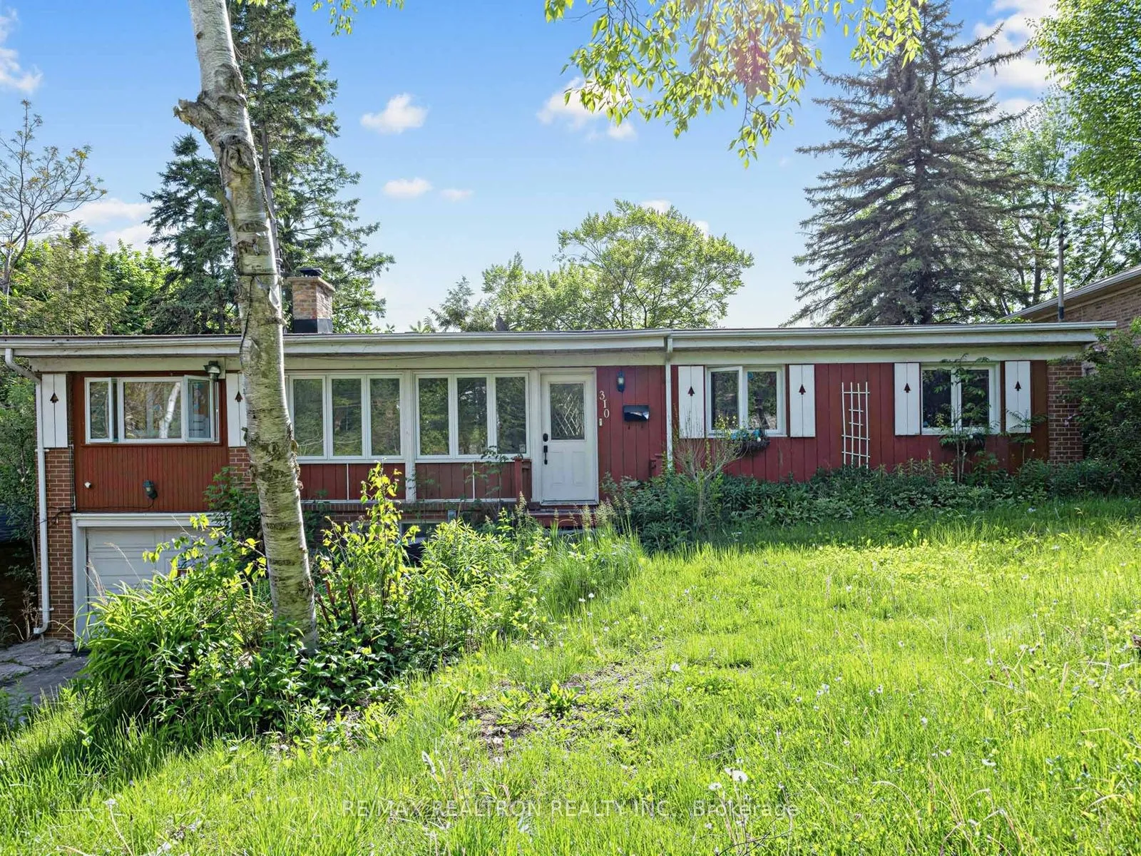 Detached Home For Lease | E13233870