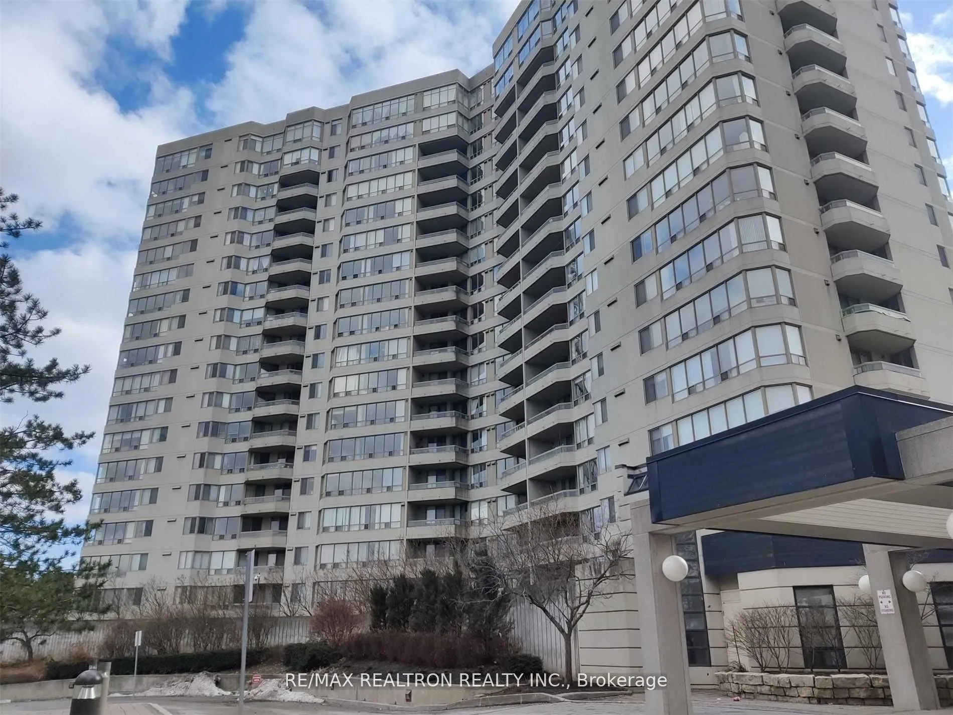 Property For Lease | E13235568