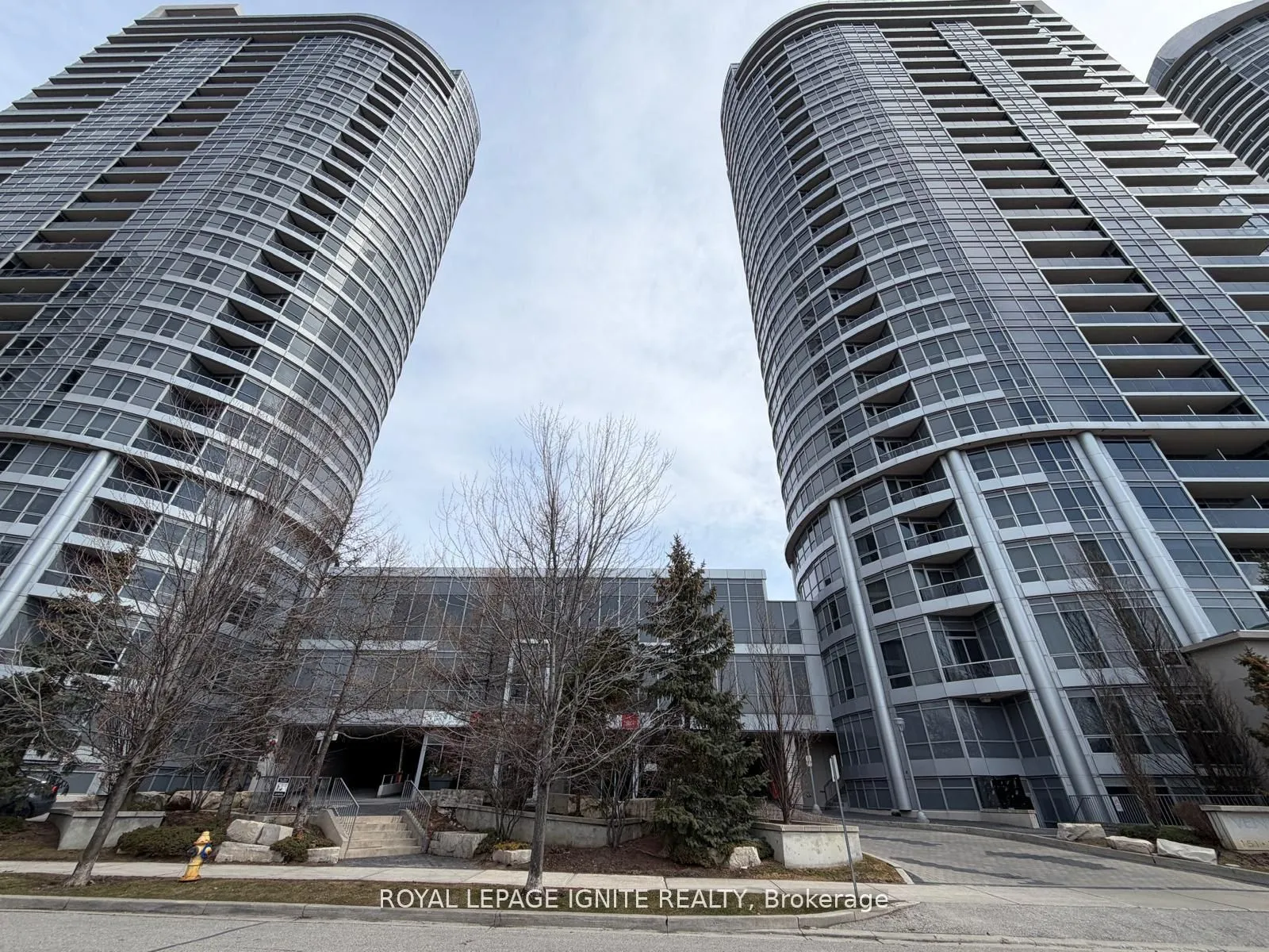 Property For Lease | E13236574