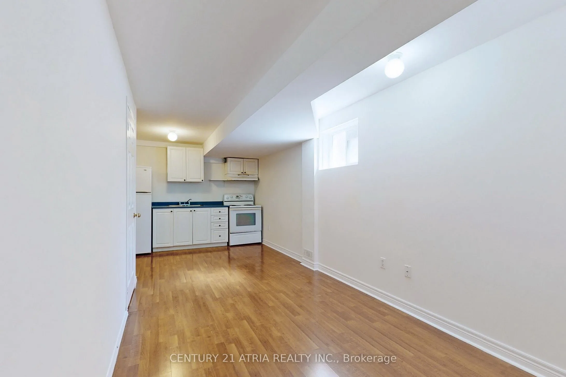 Detached Home For Lease | E13236654