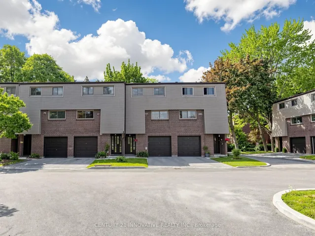 2020 Pharmacy Avenue 28, Toronto E05, ON M1T 1H8