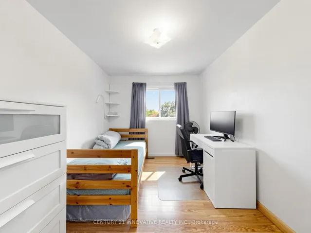 2020 Pharmacy Avenue 28, Toronto E05, ON M1T 1H8