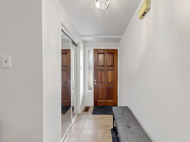 2020 Pharmacy Avenue 28, Toronto E05, ON M1T 1H8