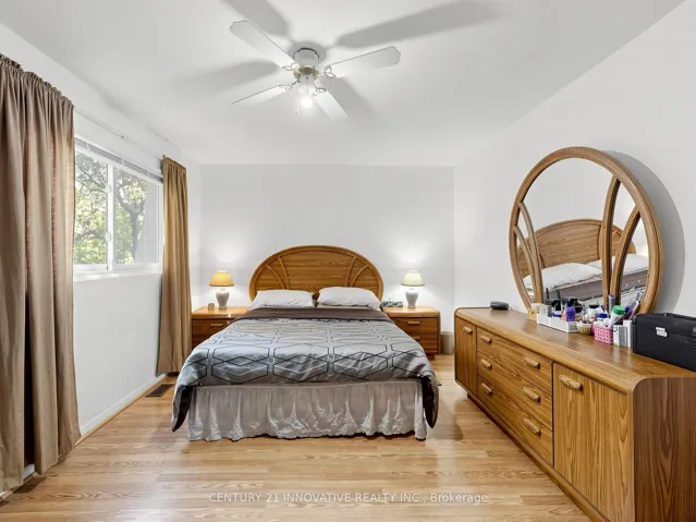 2020 Pharmacy Avenue 28, Toronto E05, ON M1T 1H8