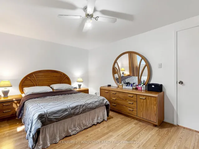 2020 Pharmacy Avenue 28, Toronto E05, ON M1T 1H8