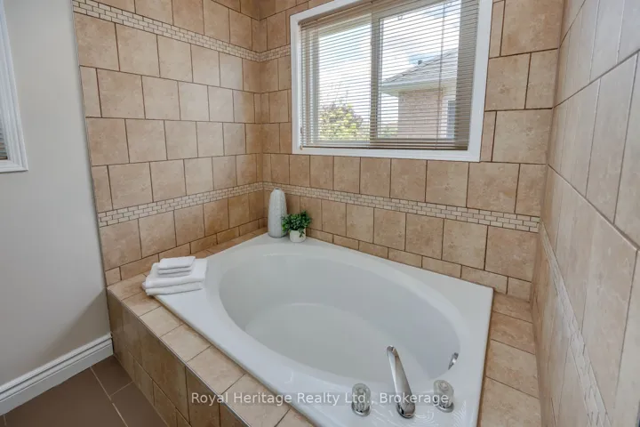 PRIMARY ENSUITE