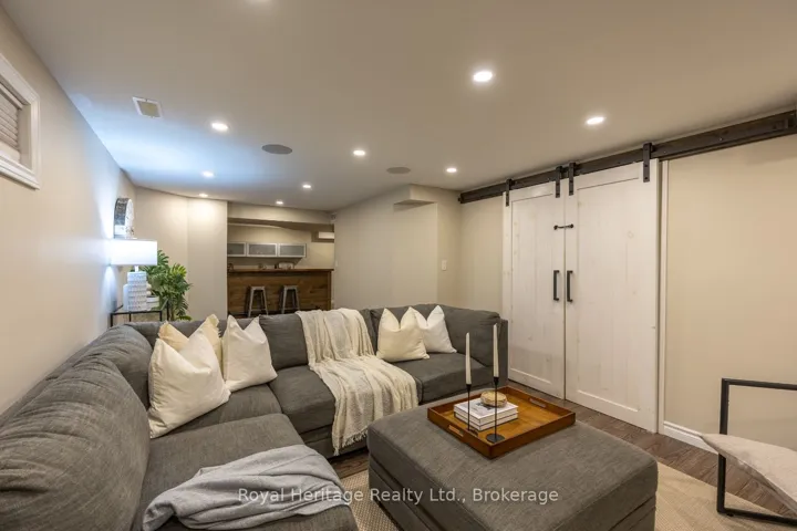 BASEMENT REC ROOM