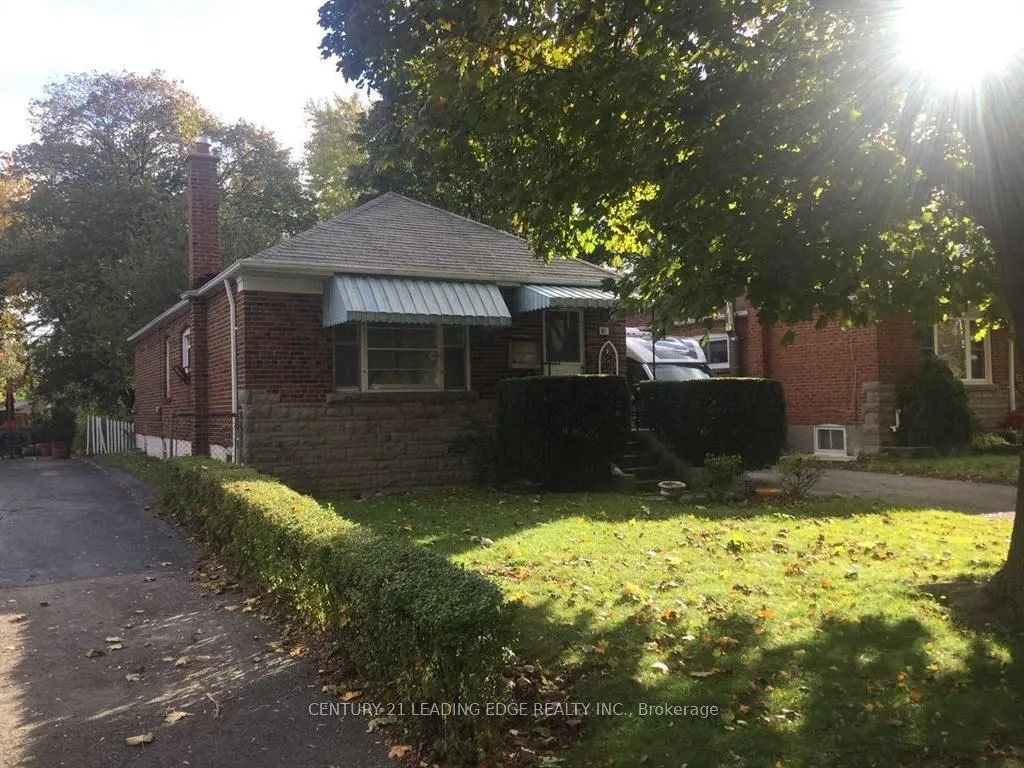 Detached Home For Lease | E13237570