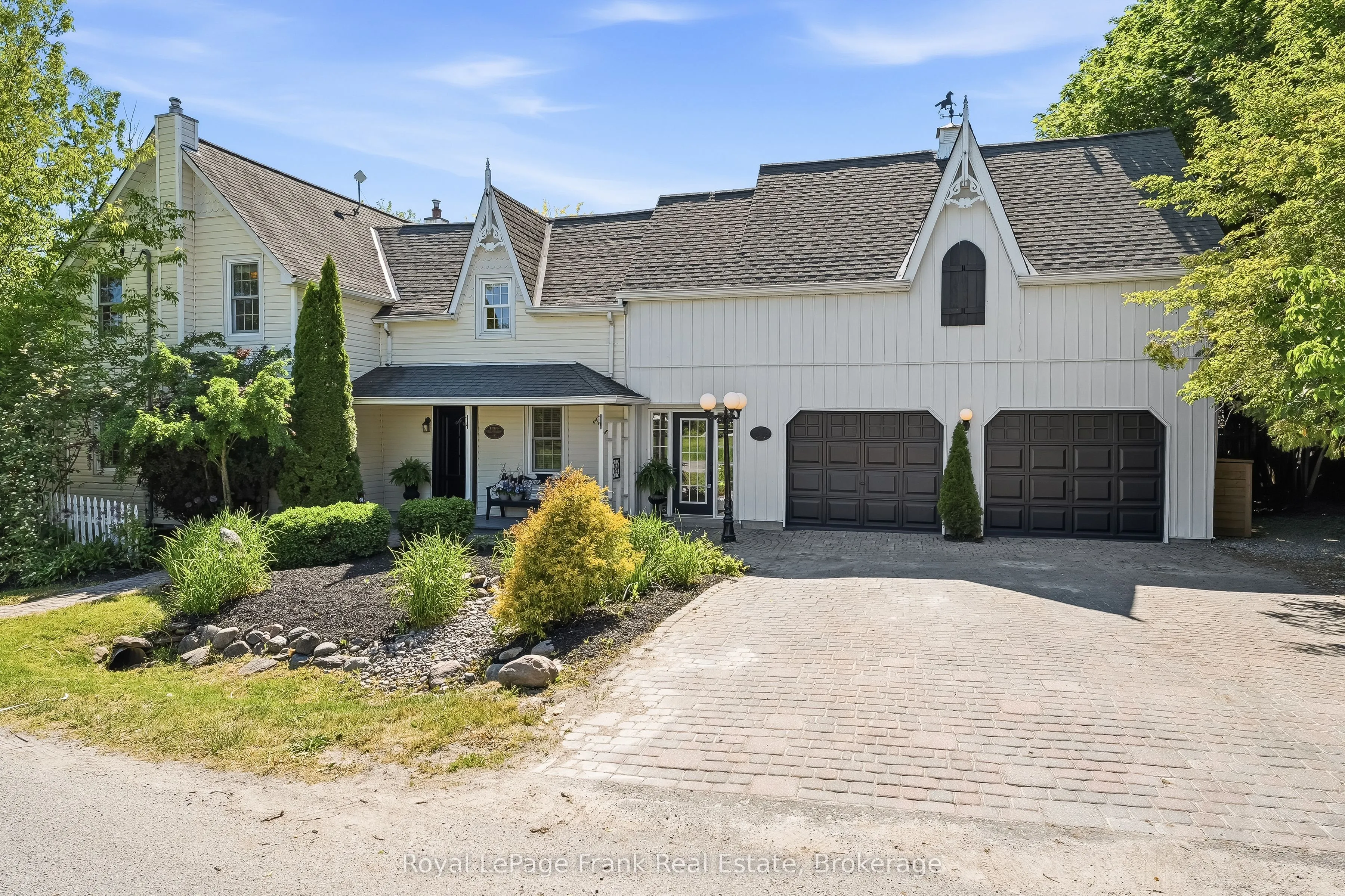Duplex For Sale | E13241106