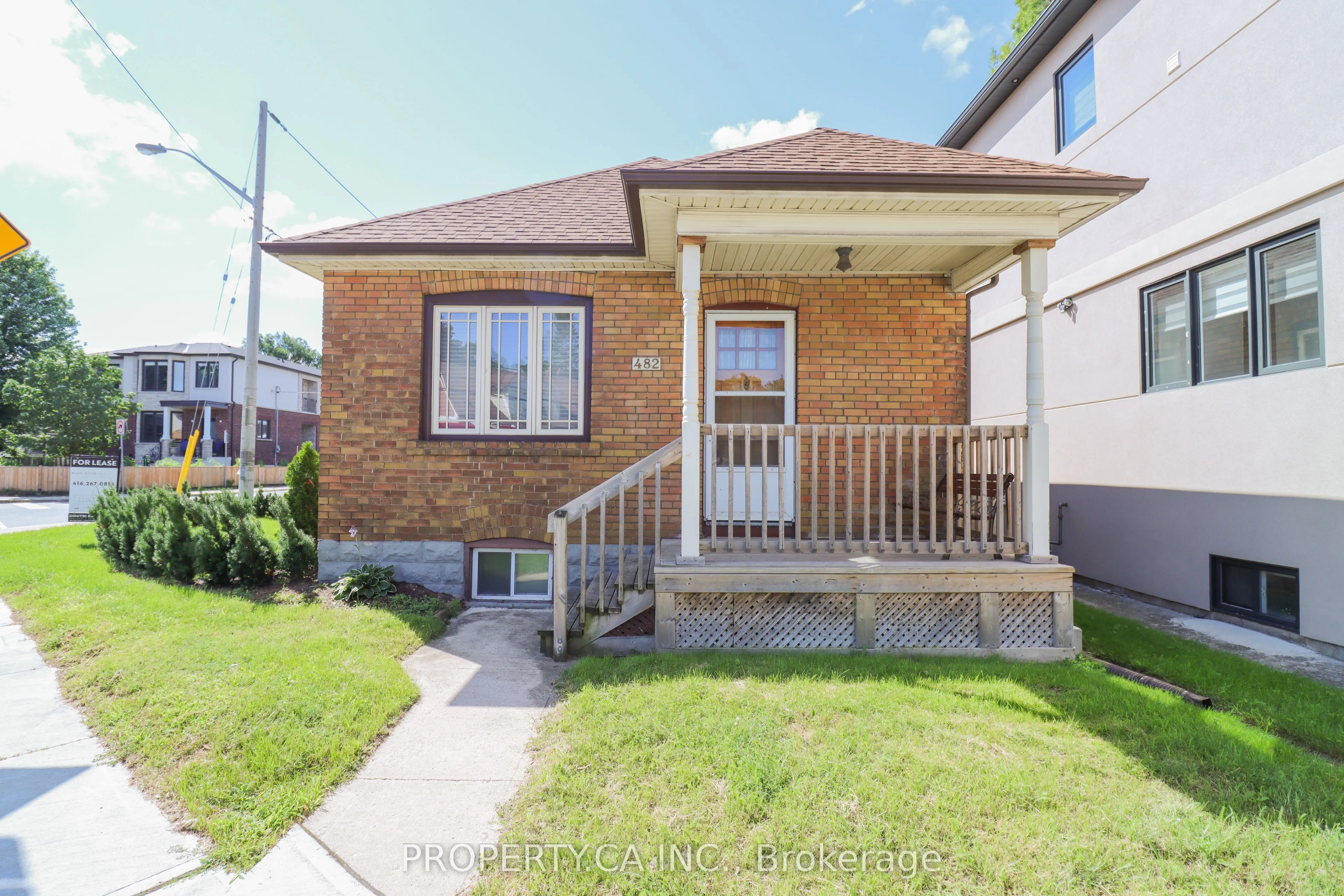 Detached Home For Lease | E13242394
