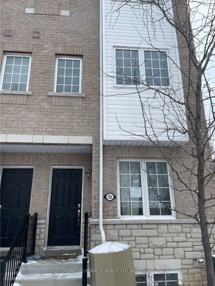 Property For Lease | E13242418