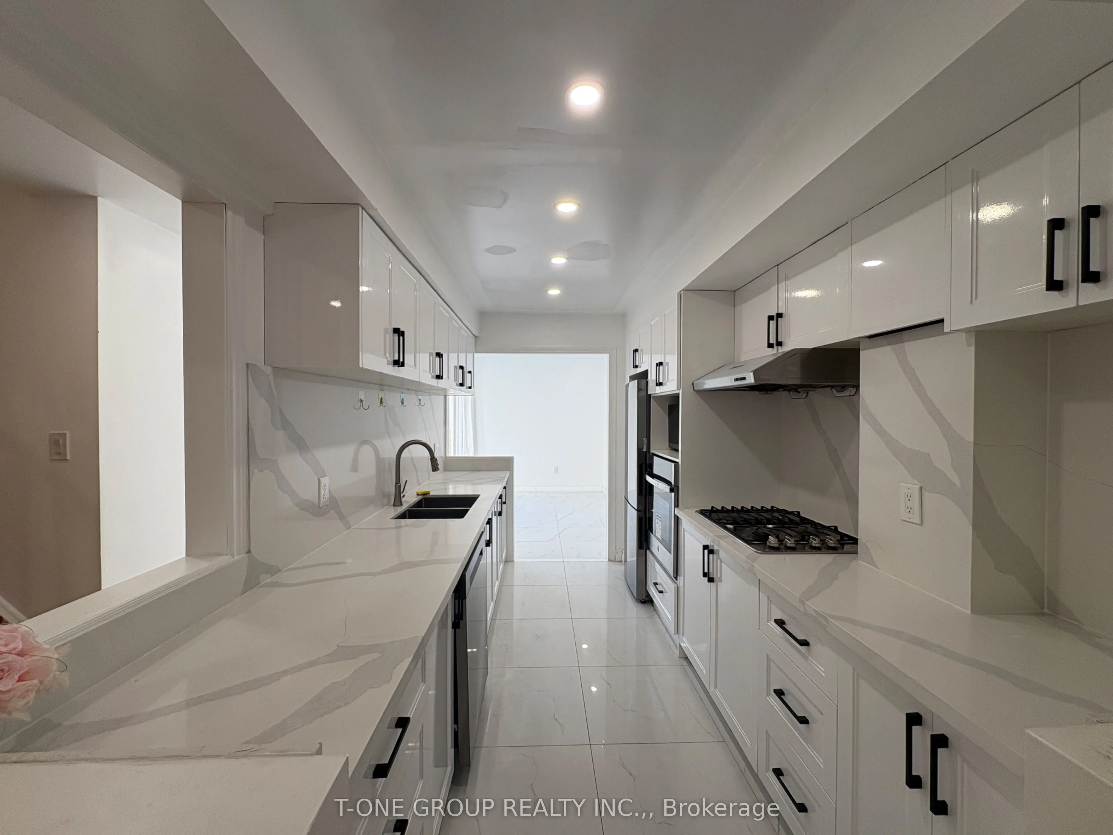 Property For Lease | E13242980