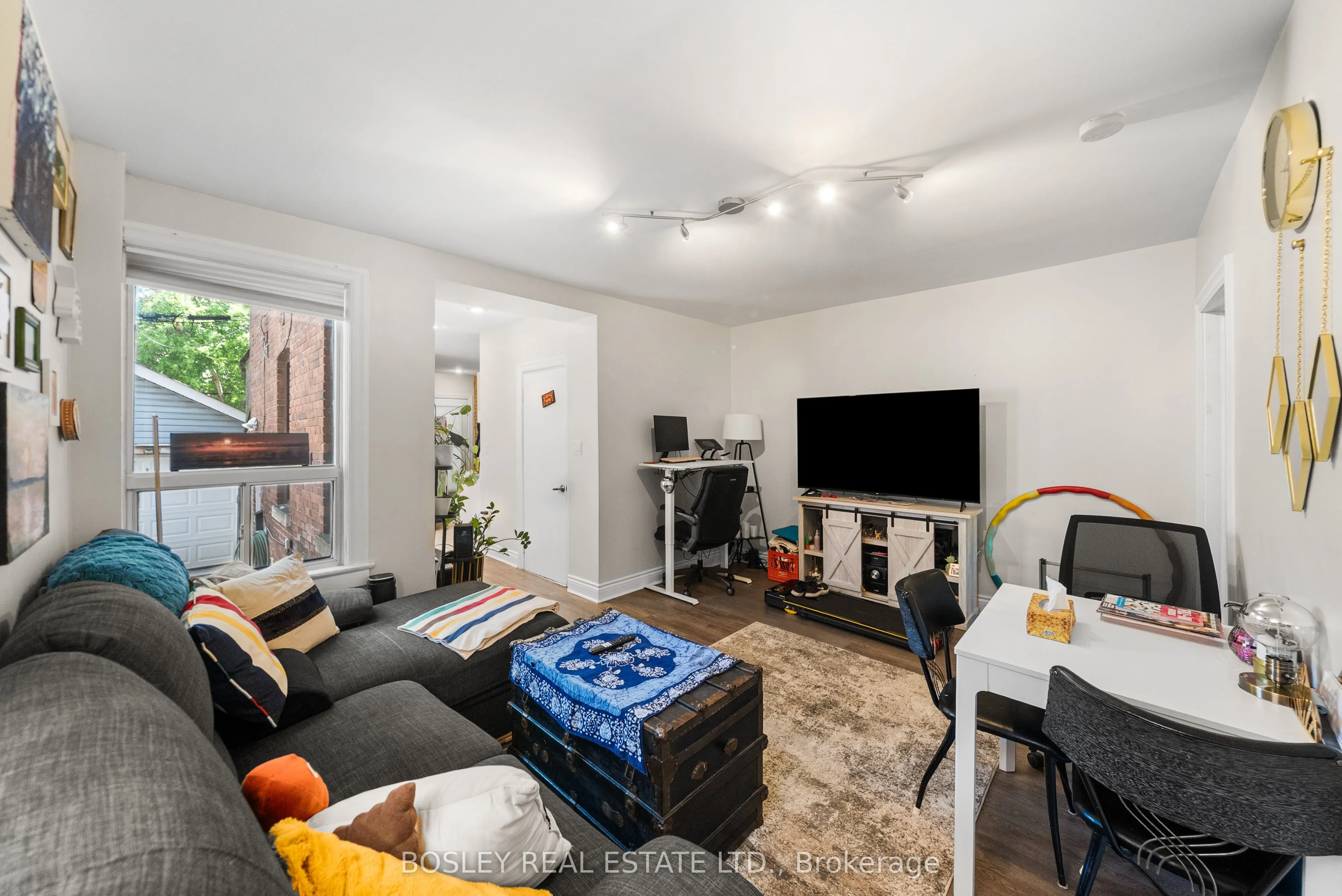 Duplex For Lease | E13243218