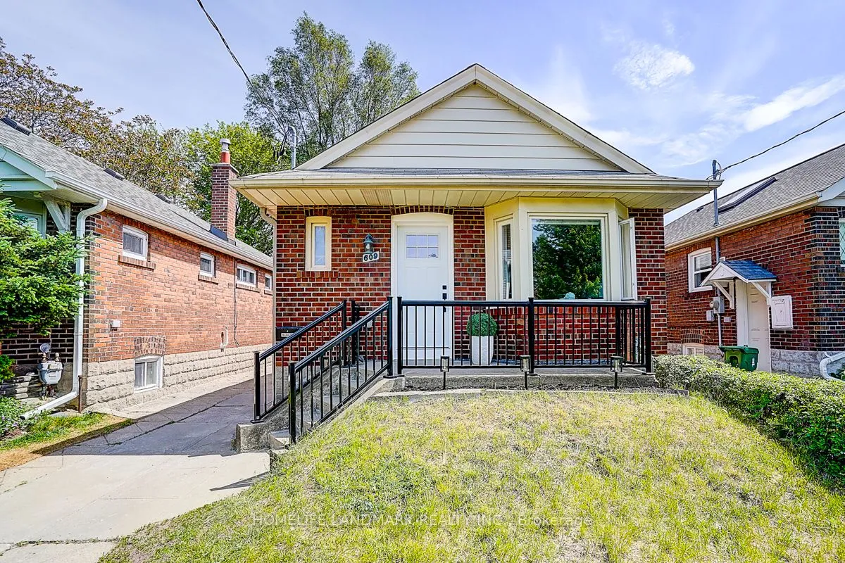 Detached Home For Sale | E13247002