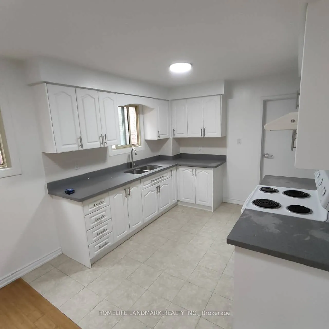 Detached Home For Lease | E13248490