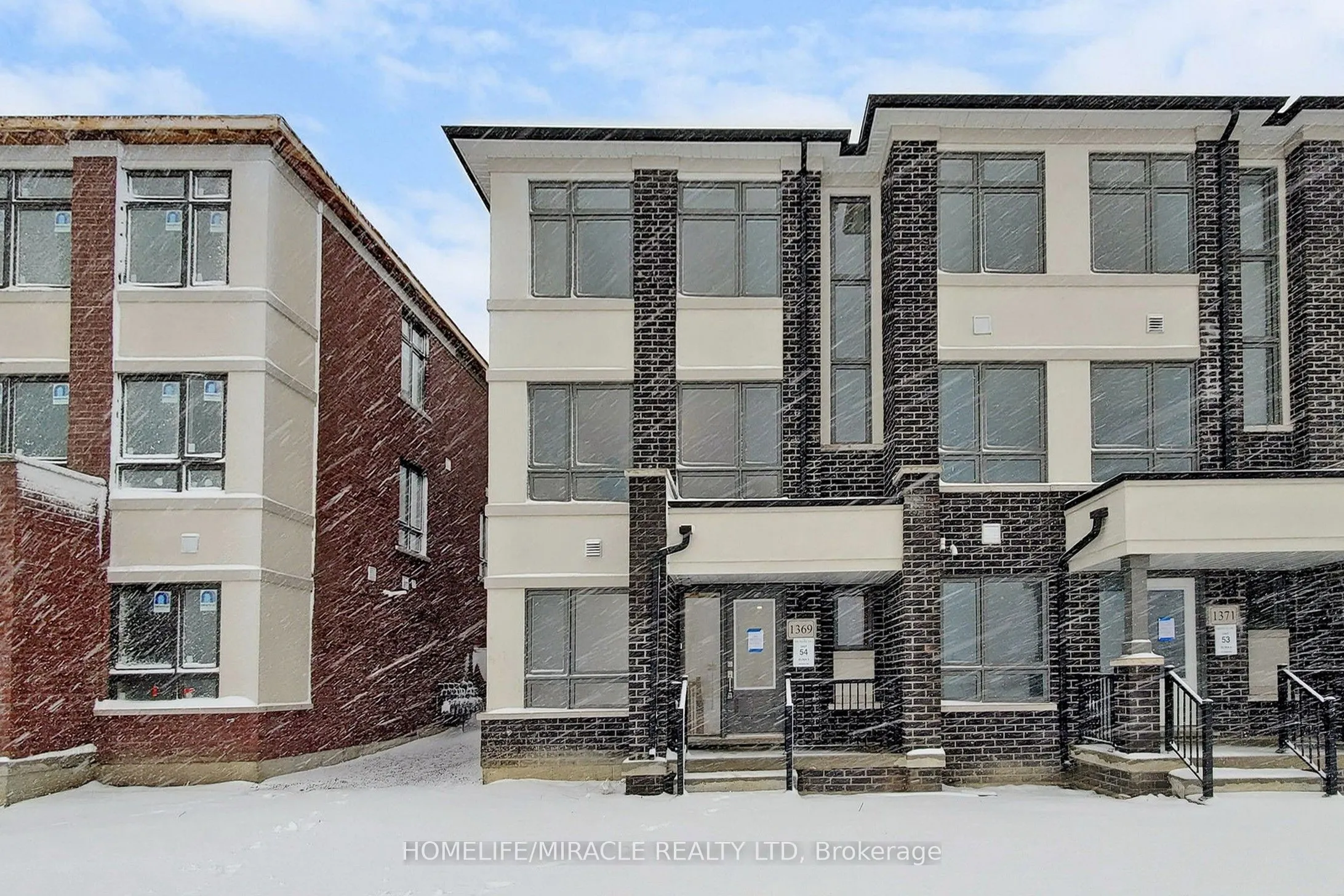 Property For Lease | E13248614