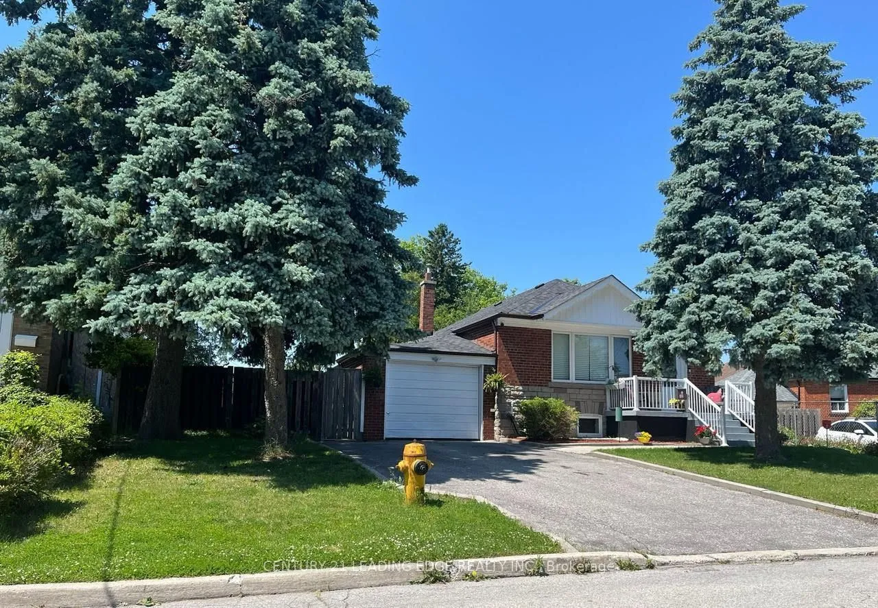 Detached Home For Lease | E13248934