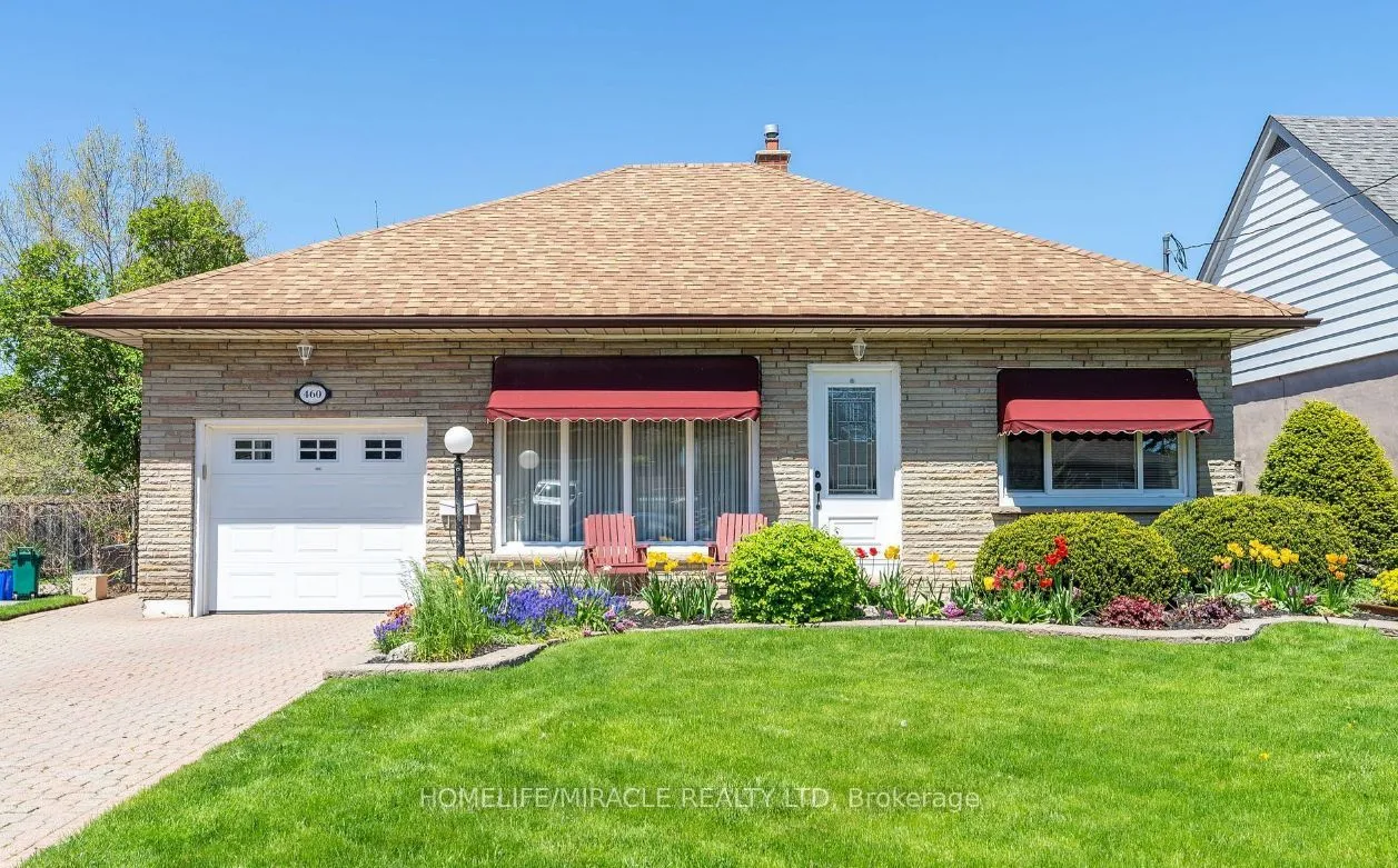 Detached Home For Lease | E13249068