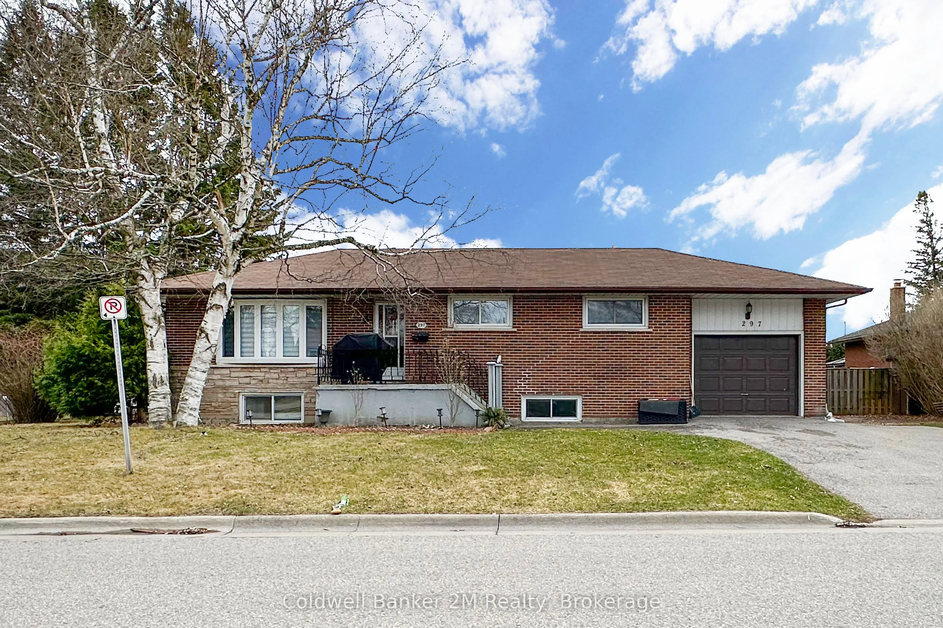 Detached Home For Lease | E13249912