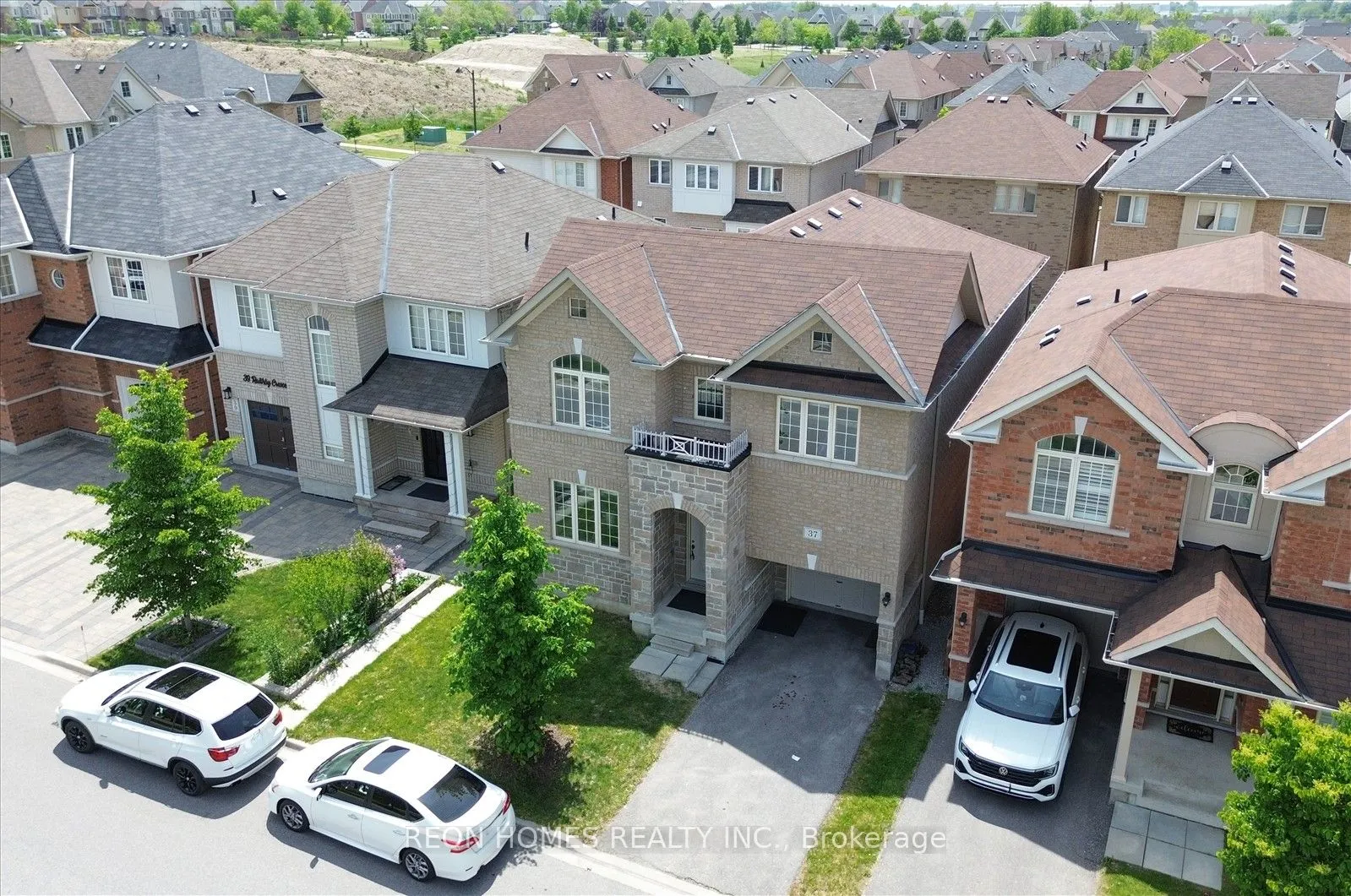 Detached Home For Sale | E13262254